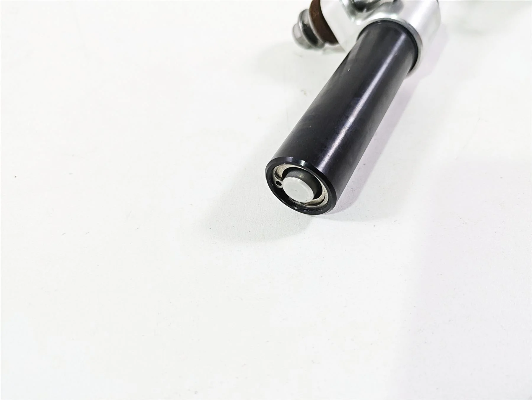 2014 BMW R nine T R9T K21 Steering Damper & Mounts 32768548757 - Image 11