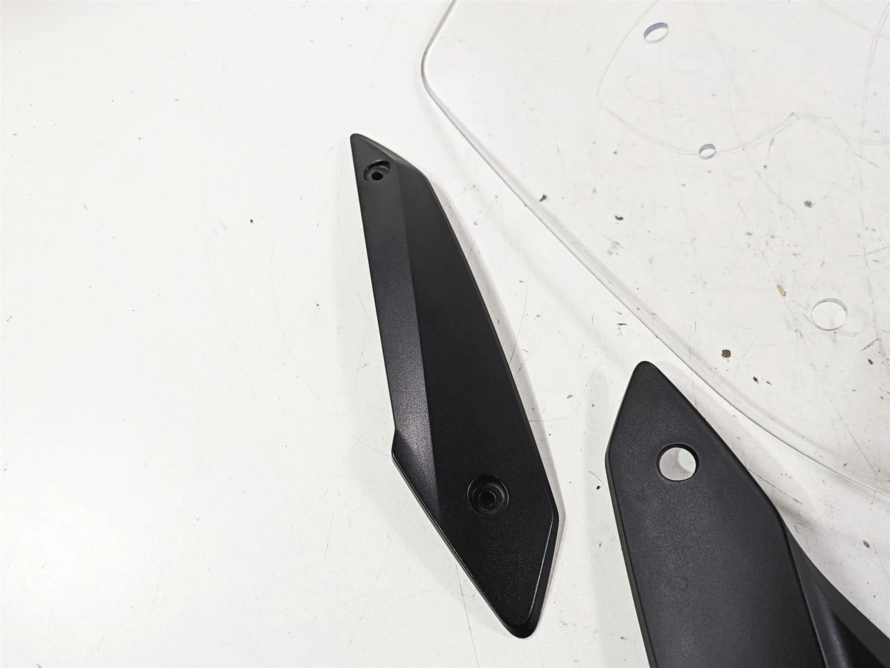 2014 BMW R1200 RT RTW K52 28" Aeroflow Touring Aeroscreen Windshield - Read - Image 10