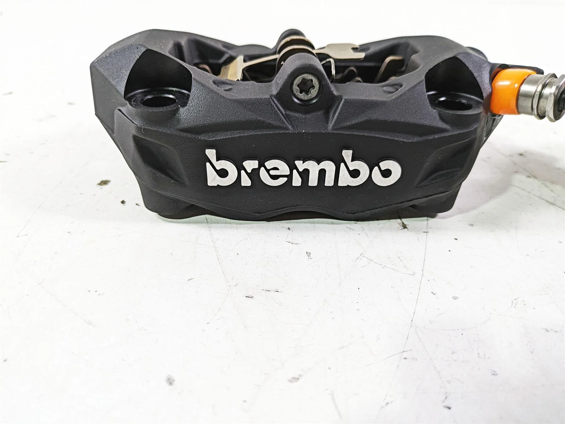 2014 BMW R1200 RT RTW K52 Brembo Front Brake Caliper Set 34118556205 - Image 7