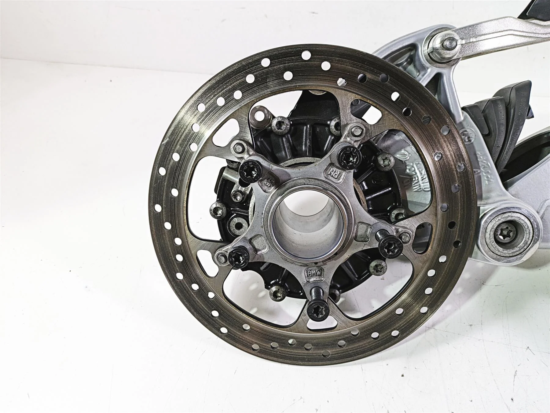 2014 BMW R1200 RT RTW K52 Differential Swingarm Driveshaft 33K 33748544980 - Image 3