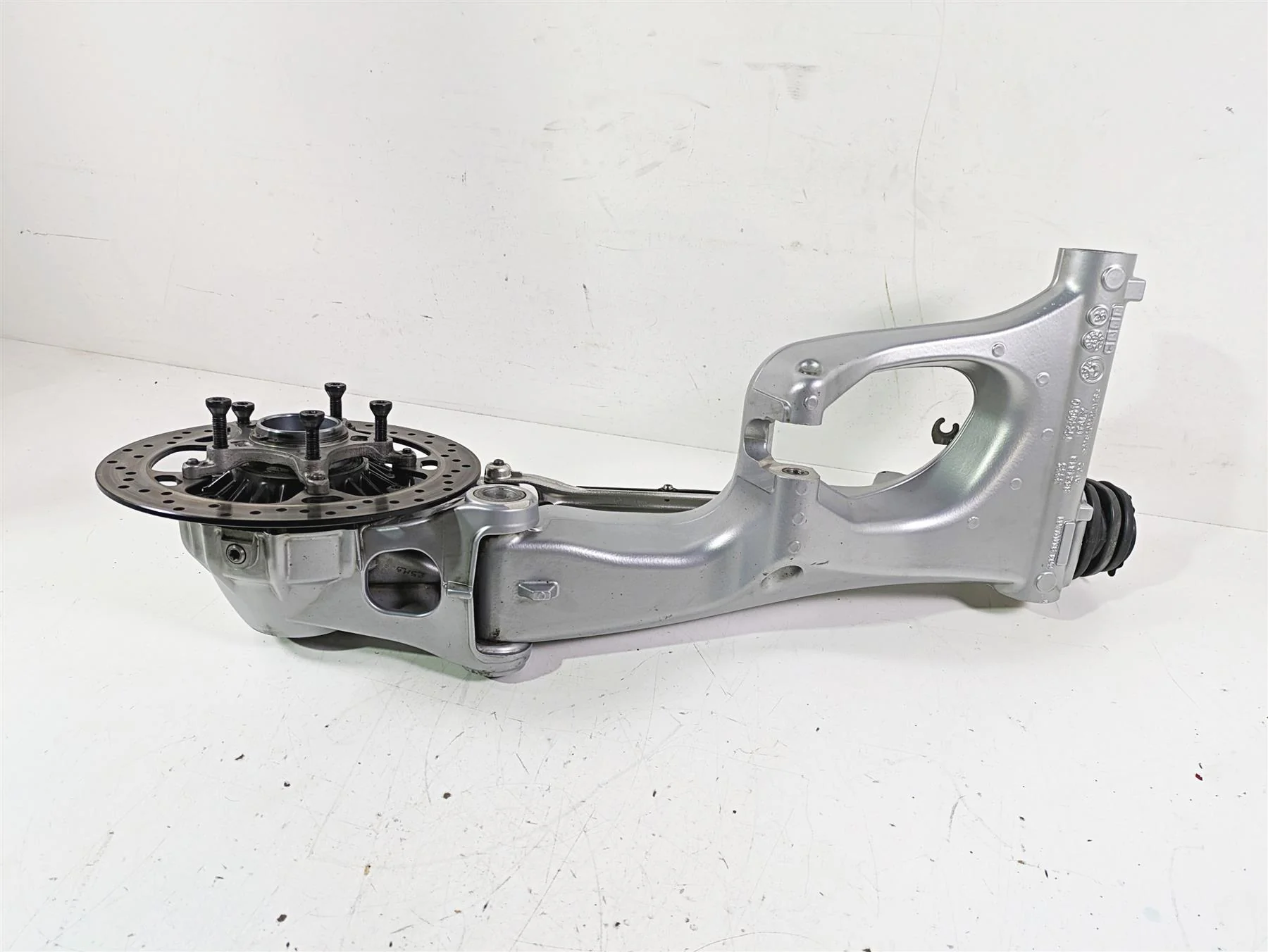 2014 BMW R1200 RT RTW K52 Differential Swingarm Driveshaft 33K 33748544980 - Image 5