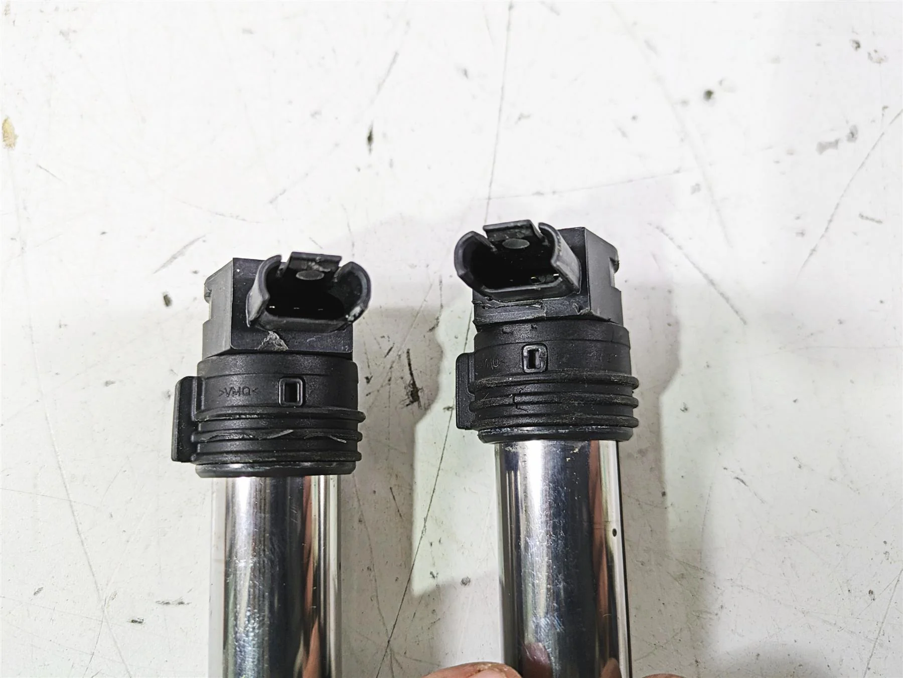 2014 BMW R1200 RT RTW K52 Eldor Ignition Coil Stick Coil Set 12138526677 - Image 9