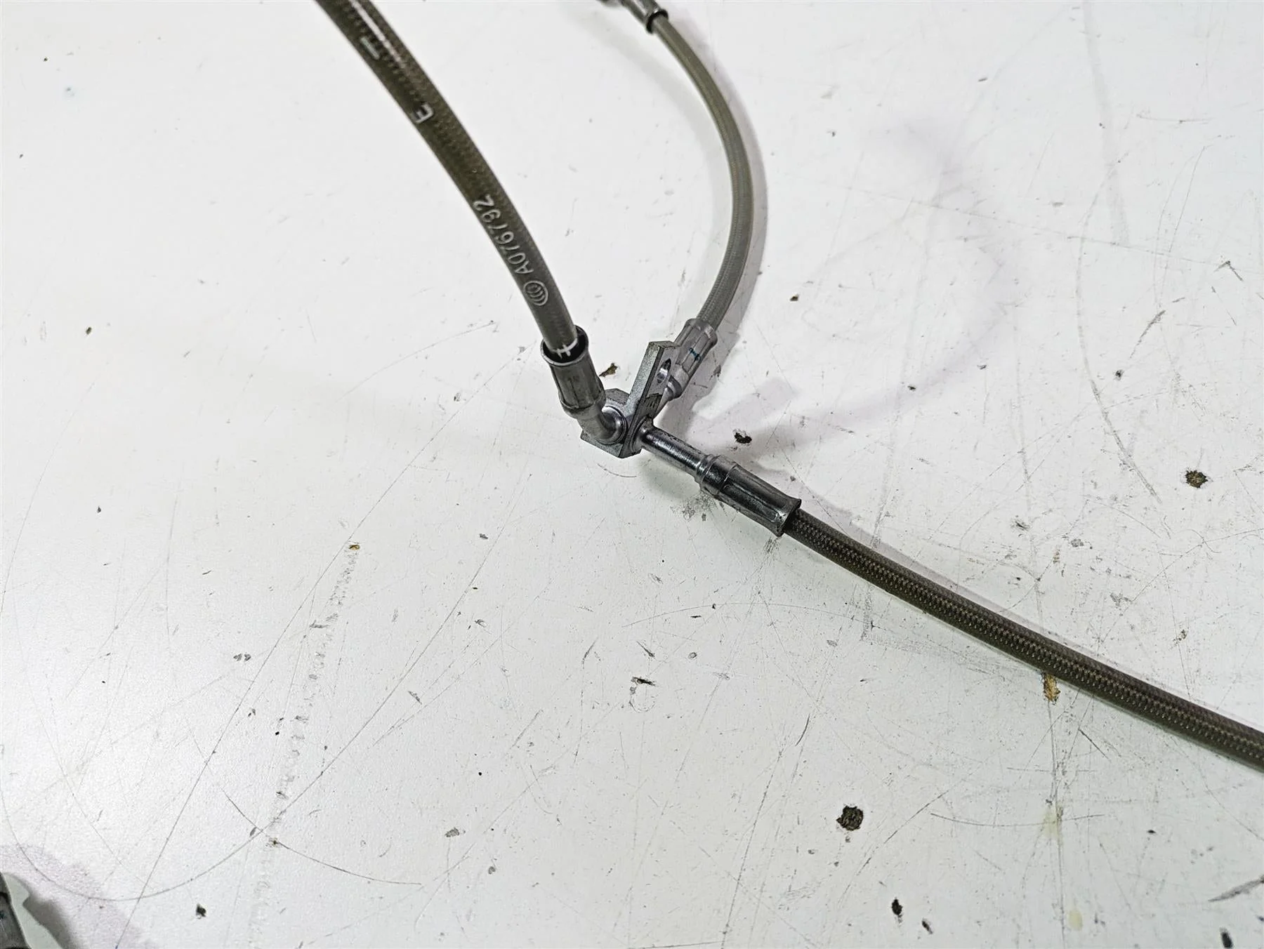 2014 BMW R1200 RT RTW K52 Front Abs Brake Line Set 34328541828 34328541829 - Image 10