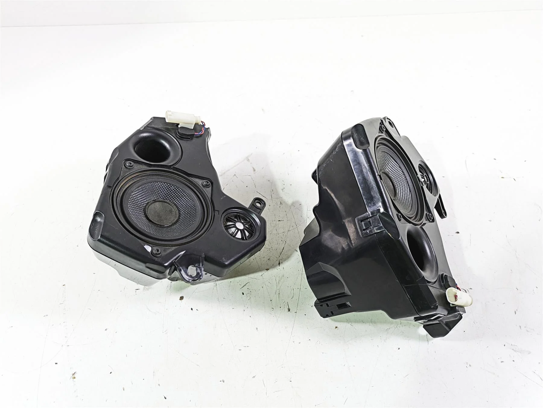2014 BMW R1200 RT RTW K52 Front Audio Speaker Set 65138543457 65138543458 - Image 4