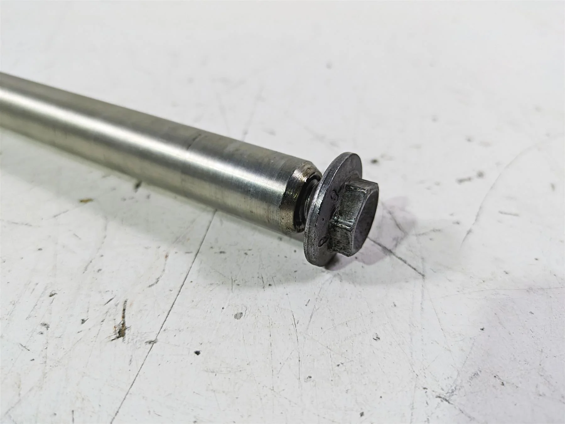 2014 BMW R1200 RT RTW K52 Front Axle Wheel Spindle 20mm 36318520418 - Image 8