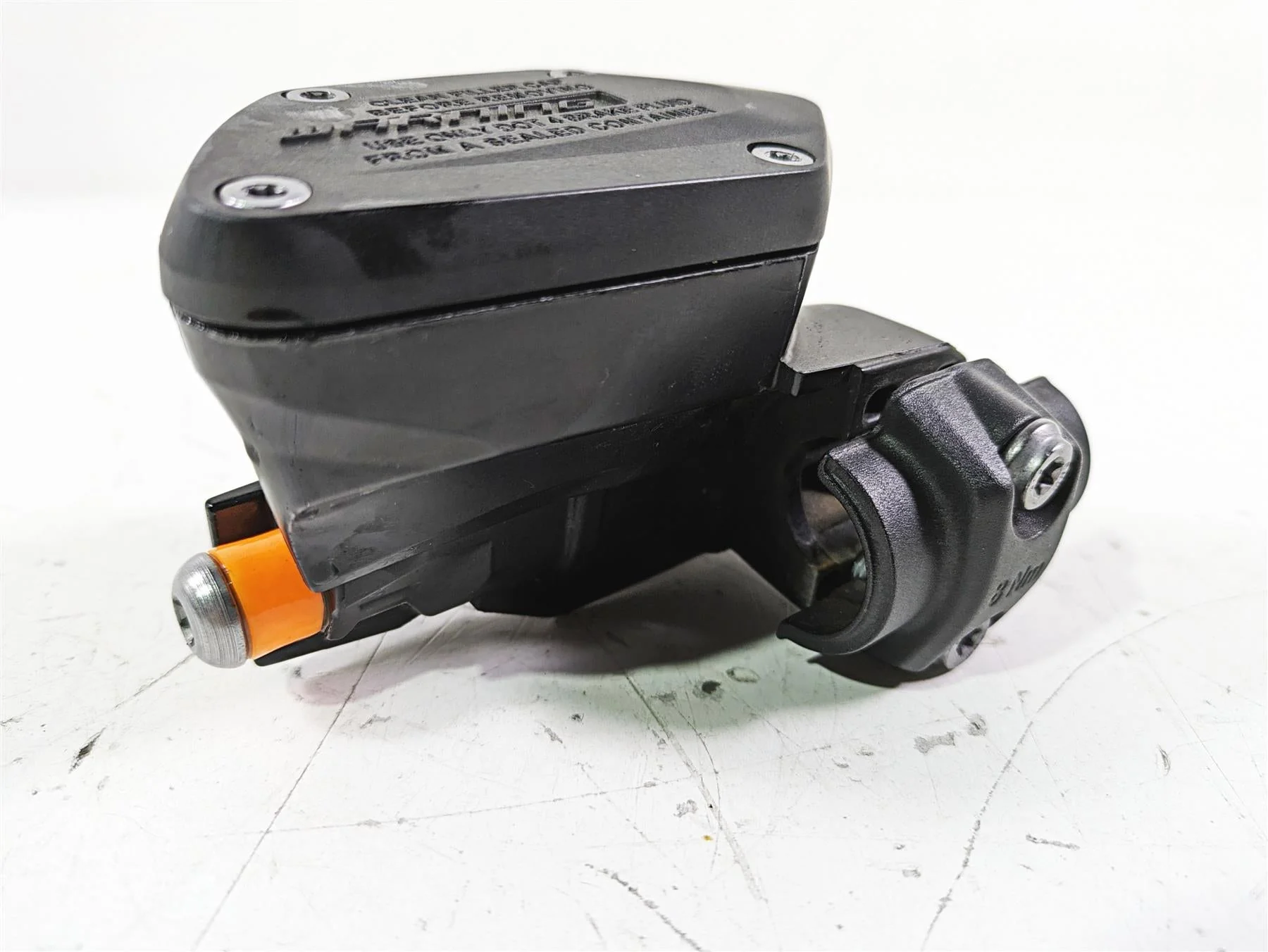 2014 BMW R1200 RT RTW K52 Front Brake Master Cylinder 32728559604 - Image 6