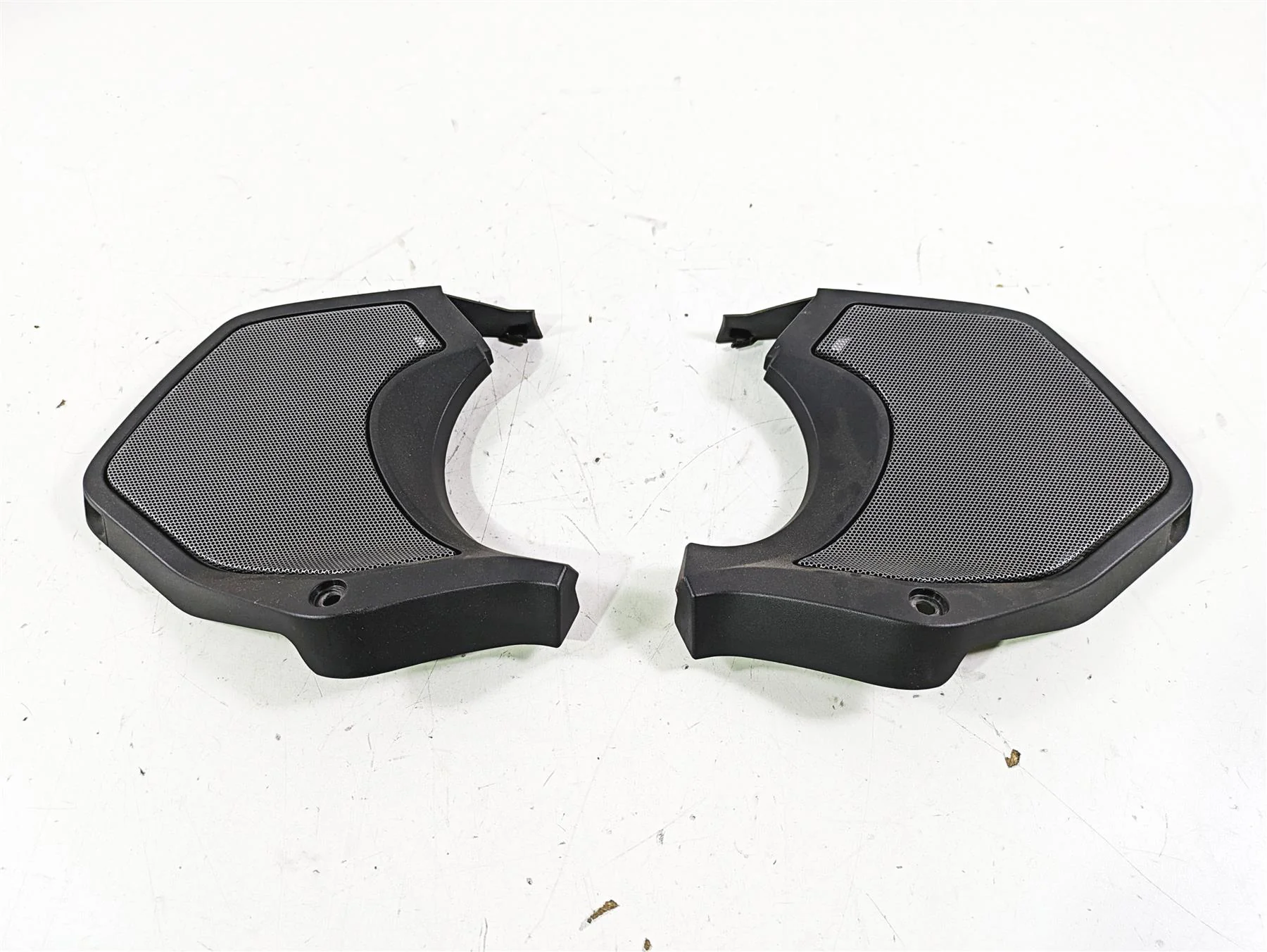 2014 BMW R1200 RT RTW K52 Front Speaker Cover Set 46638529412 46638529411