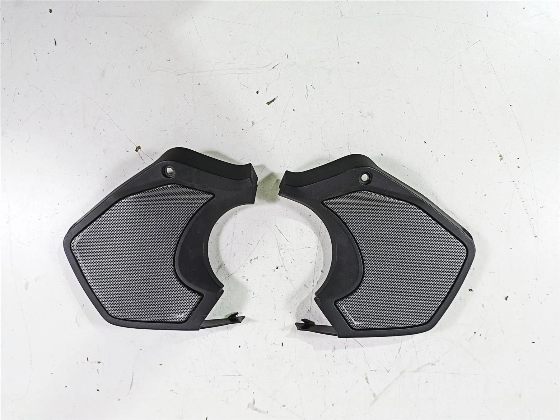2014 BMW R1200 RT RTW K52 Front Speaker Cover Set 46638529412 46638529411 - Image 5