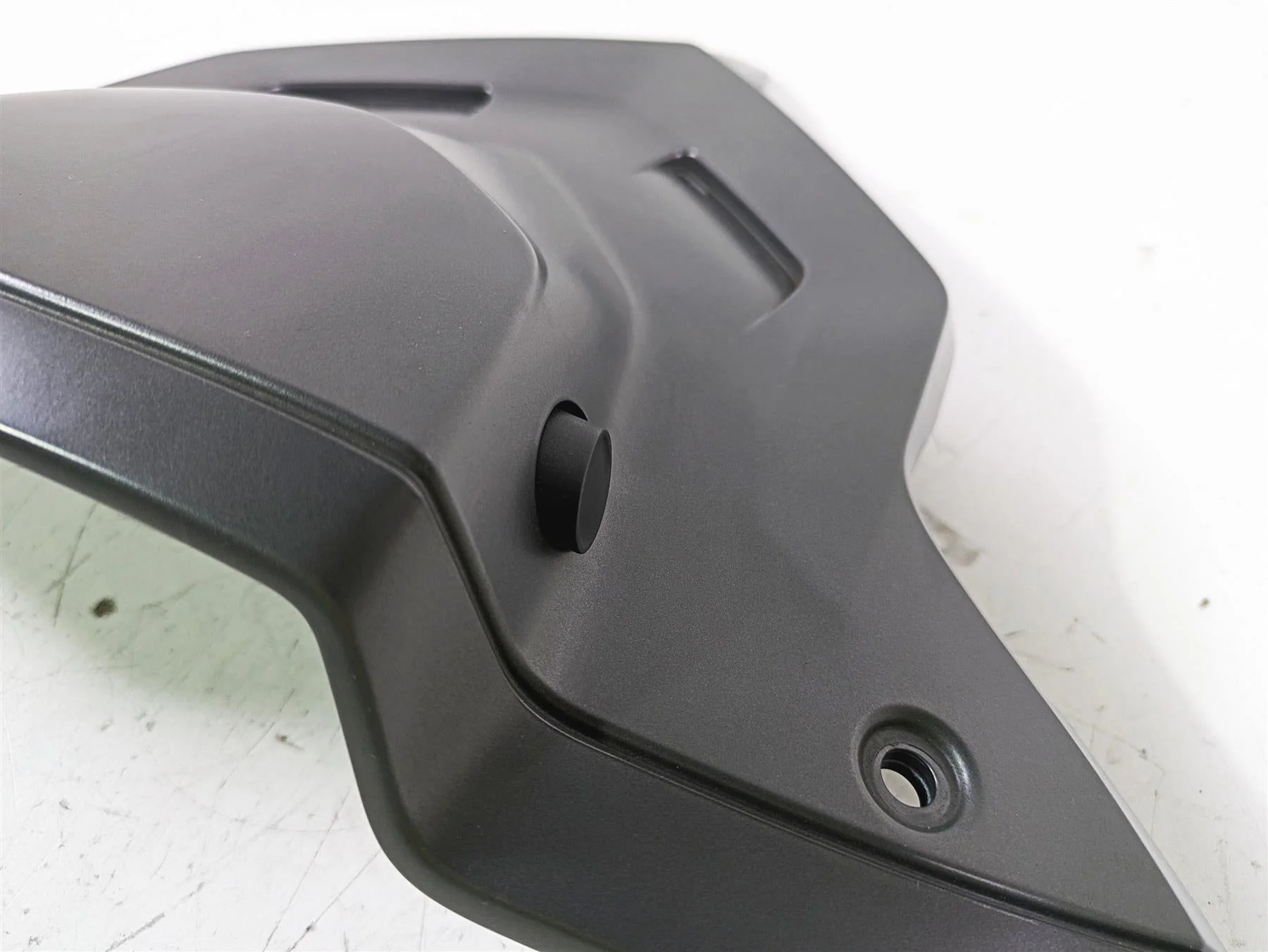 2014 BMW R1200 RT RTW K52 Gauges Fairing Cover Panel 46638543596 - Image 7