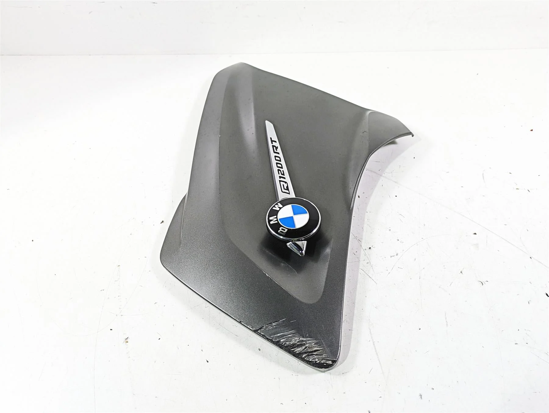 2014 BMW R1200 RT RTW K52 Left Emblem Side Cover Fairing 46638567815 - Image 5