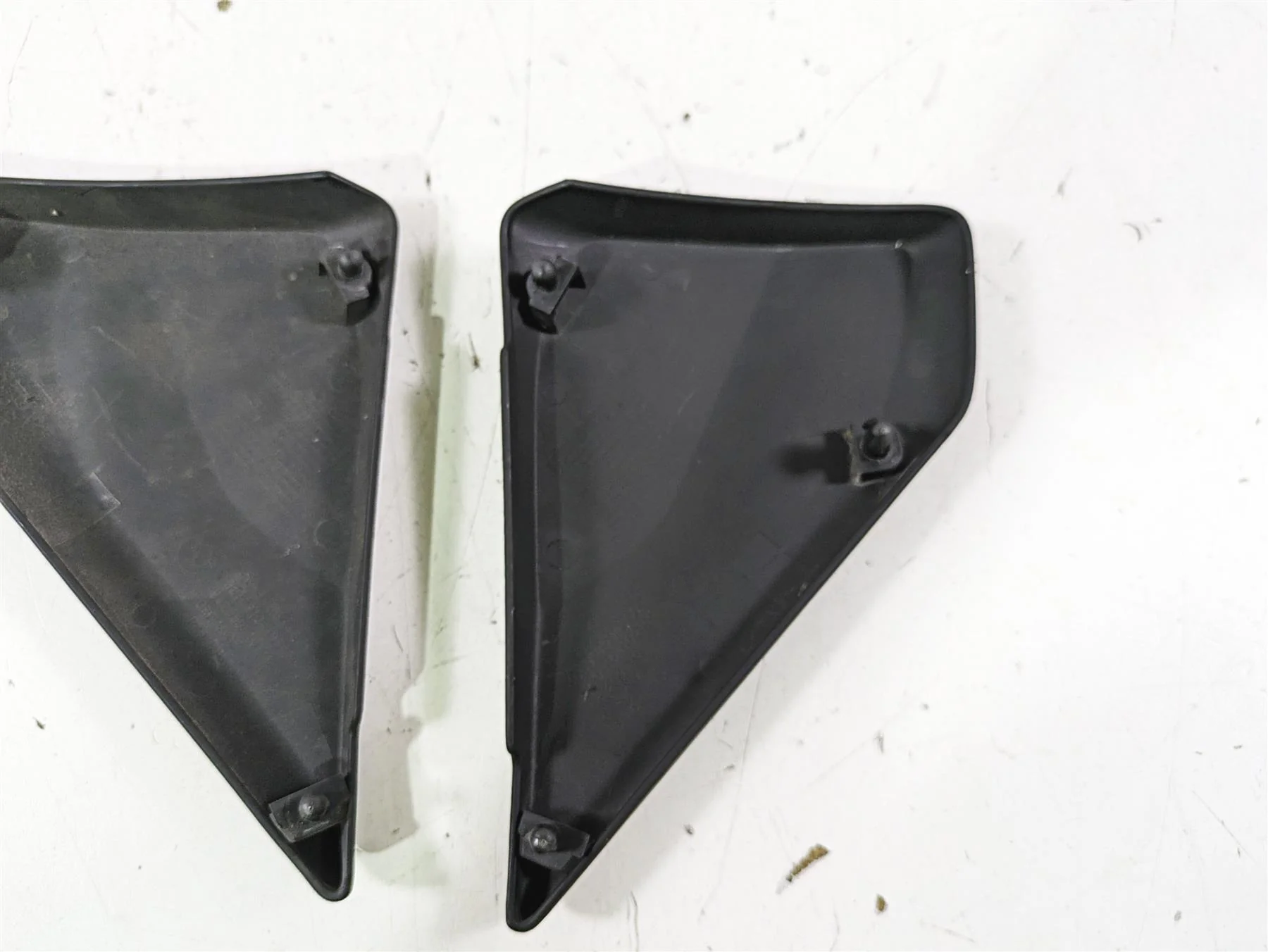 2014 BMW R1200 RT RTW K52 Left Right Infill Cover Set 46638566225 46638566226 - Image 11