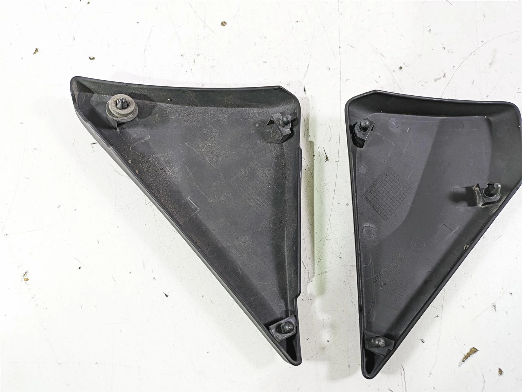 2014 BMW R1200 RT RTW K52 Left Right Infill Cover Set 46638566225 46638566226 - Image 12