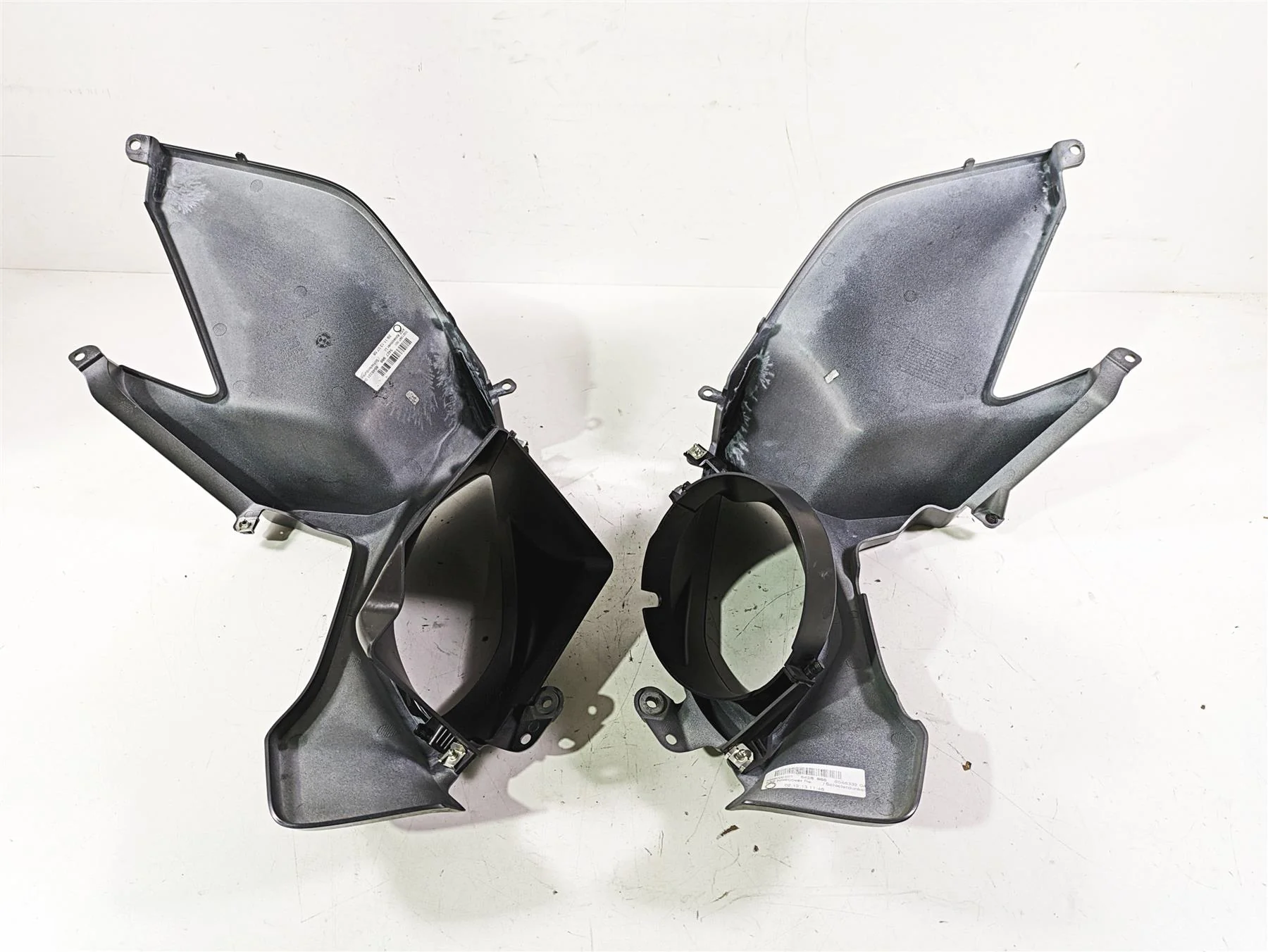 2014 BMW R1200 RT RTW K52 Left Right Intake Fairing Covers 46638529381 - Image 2