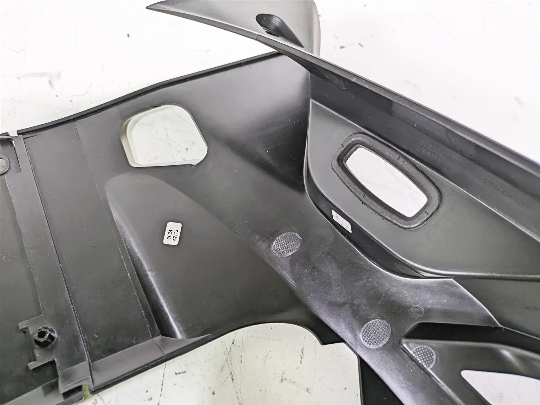 2014 BMW R1200 RT RTW K52 Left Right Rear Tail Cover Fairing 46638529393 - Image 12