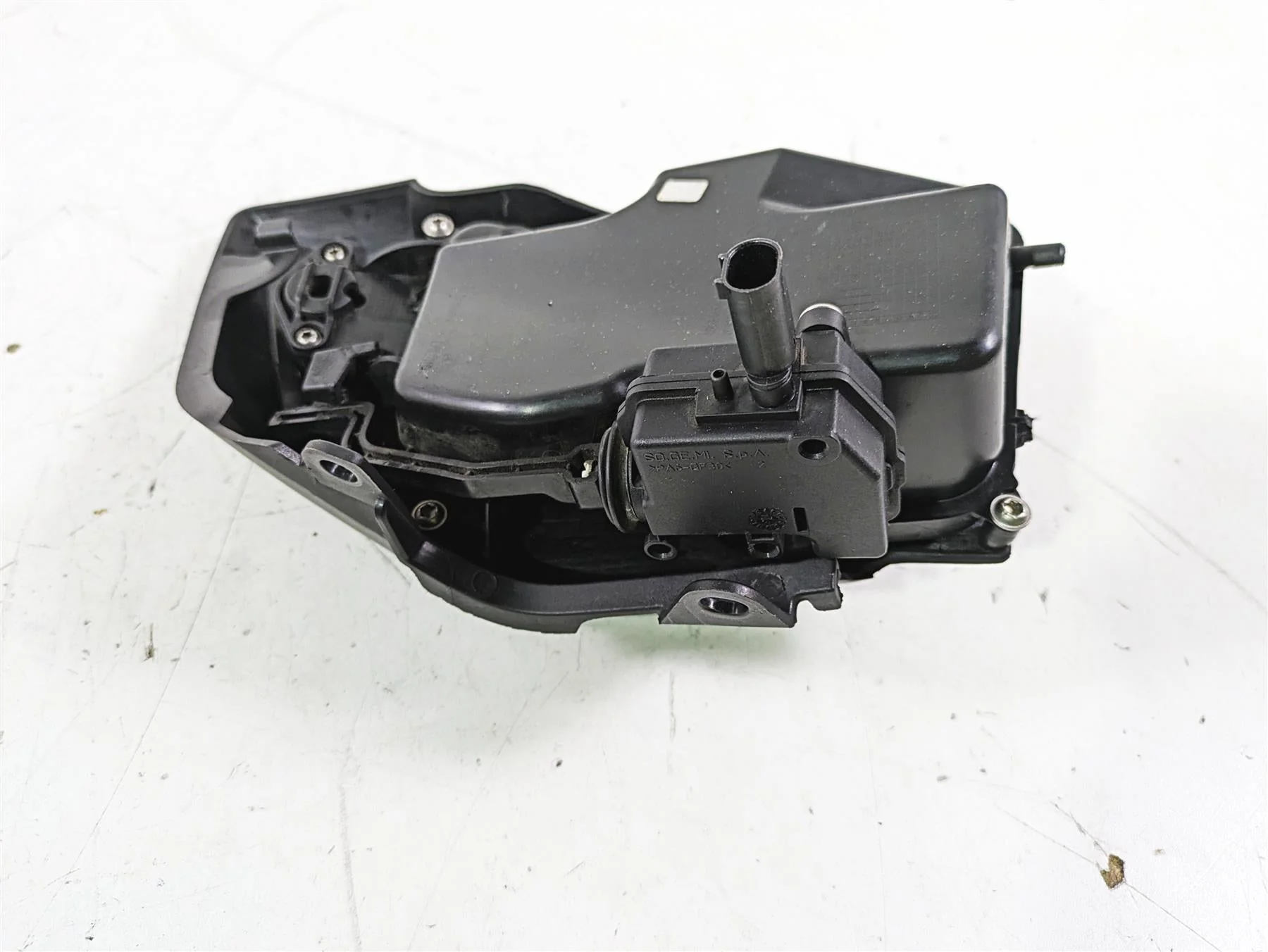 2014 BMW R1200 RT RTW K52 Left Storage Compartment Box 46638544957 - Image 6