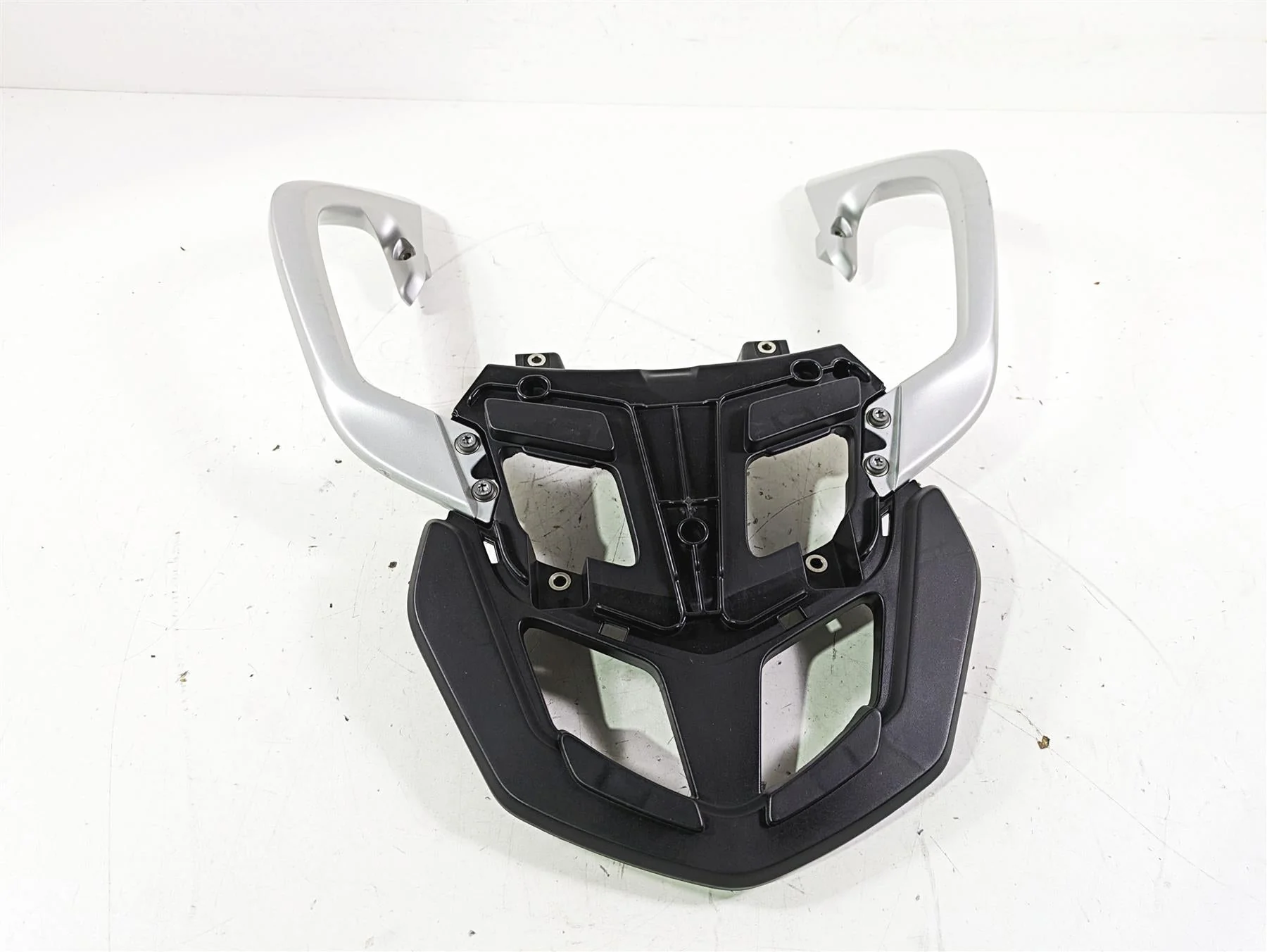 2014 BMW R1200 RT RTW K52 Luggage Rack Grab Rail Bar 46548520650 - Image 10