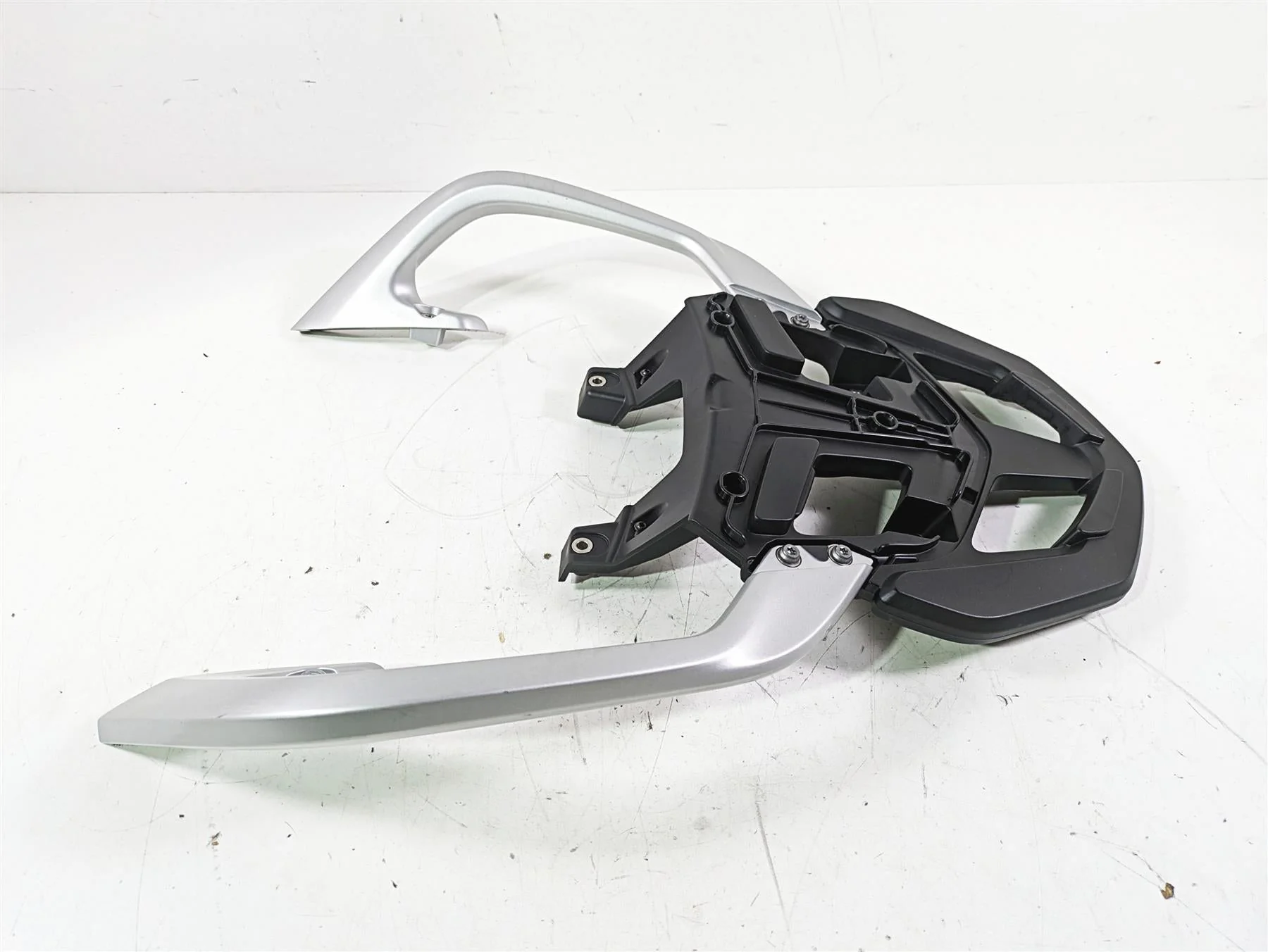 2014 BMW R1200 RT RTW K52 Luggage Rack Grab Rail Bar 46548520650 - Image 9