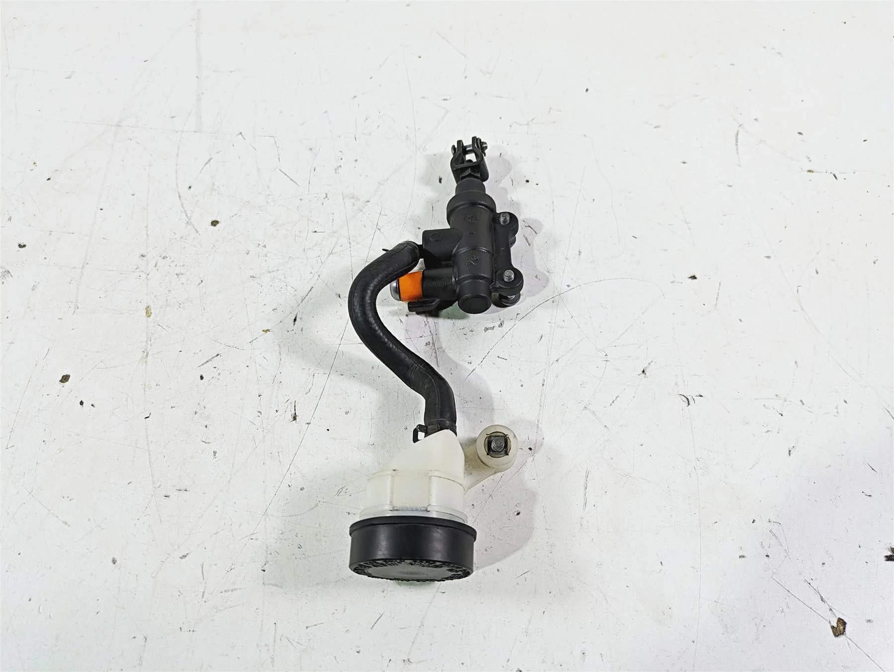 2014 BMW R1200 RT RTW K52 Nissin Rear Brake Master Cylinder 1/2" 34318522398 - Image 3
