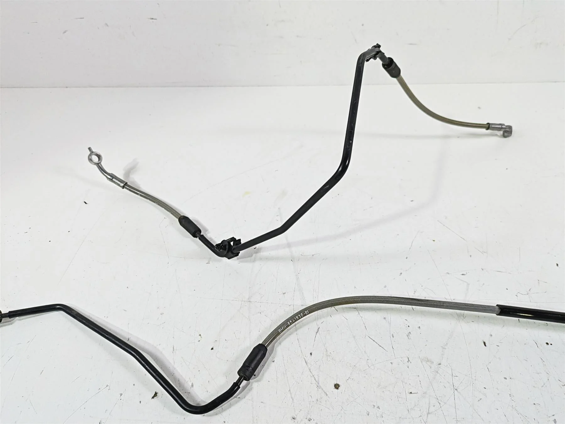 2014 BMW R1200 RT RTW K52 Rear Abs Brake Line Set 34328541830 34328541831 - Image 2
