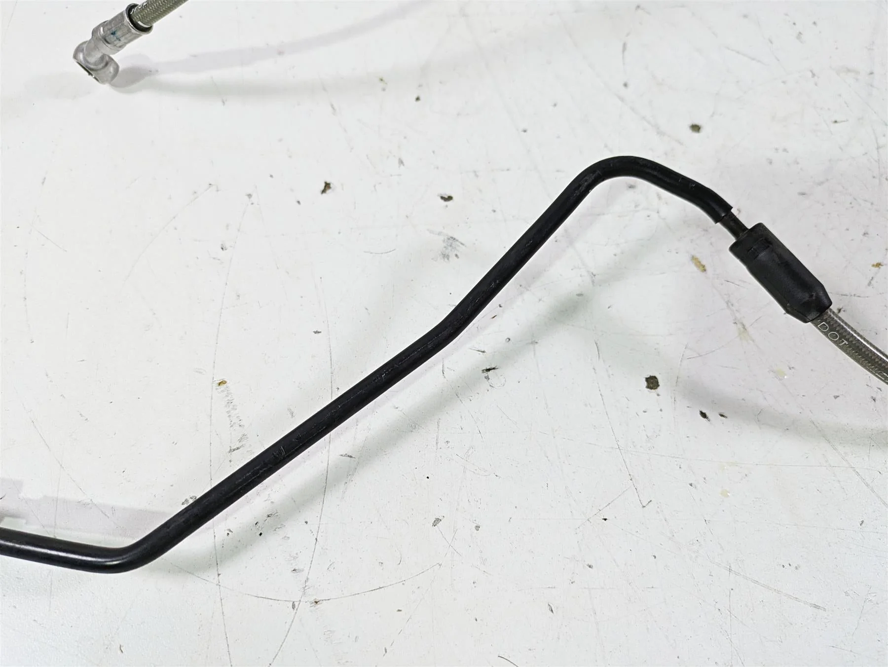 2014 BMW R1200 RT RTW K52 Rear Abs Brake Line Set 34328541830 34328541831 - Image 3