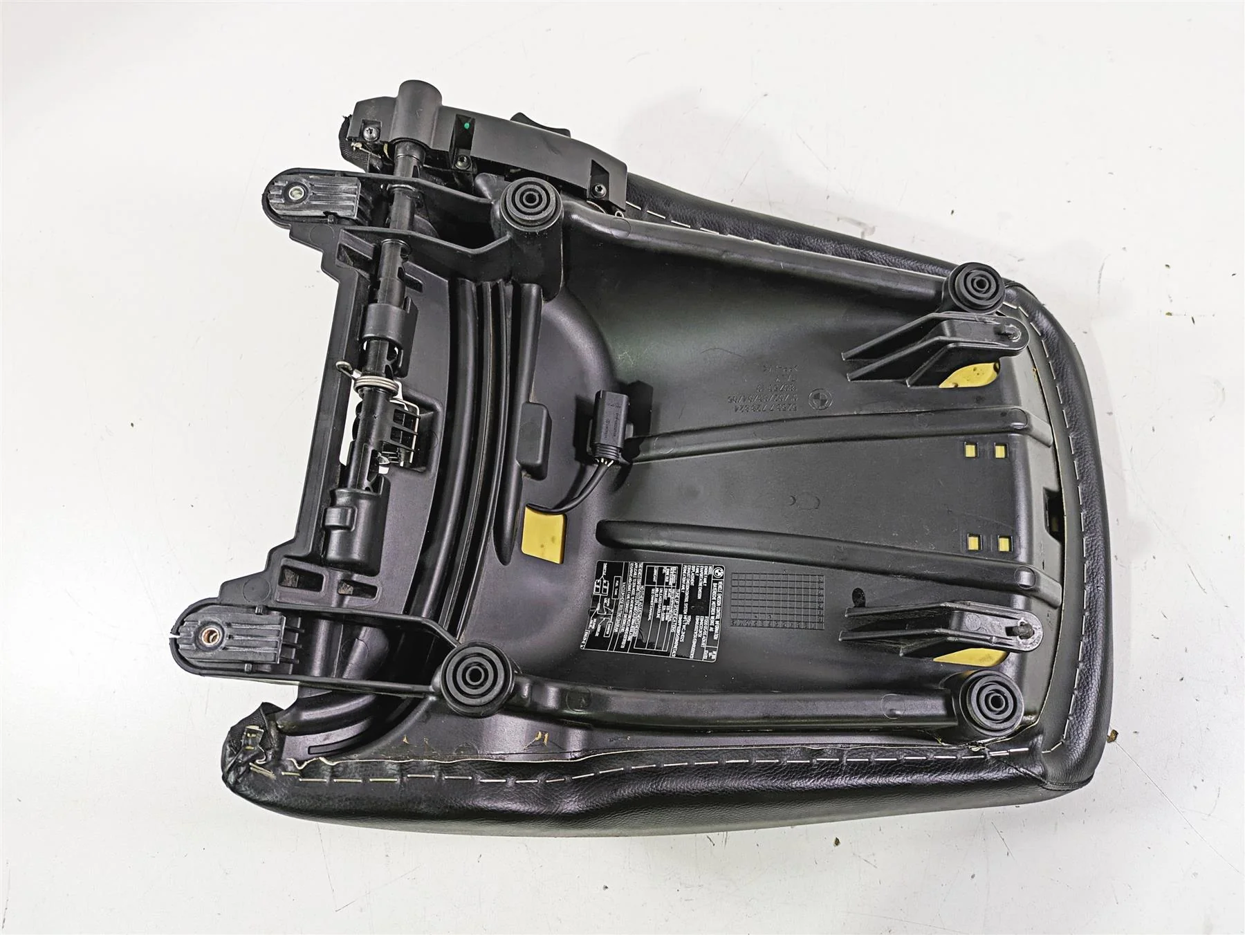2014 BMW R1200 RT RTW K52 Rear Passenger Heated Seat Saddle 52538544790 - Image 10