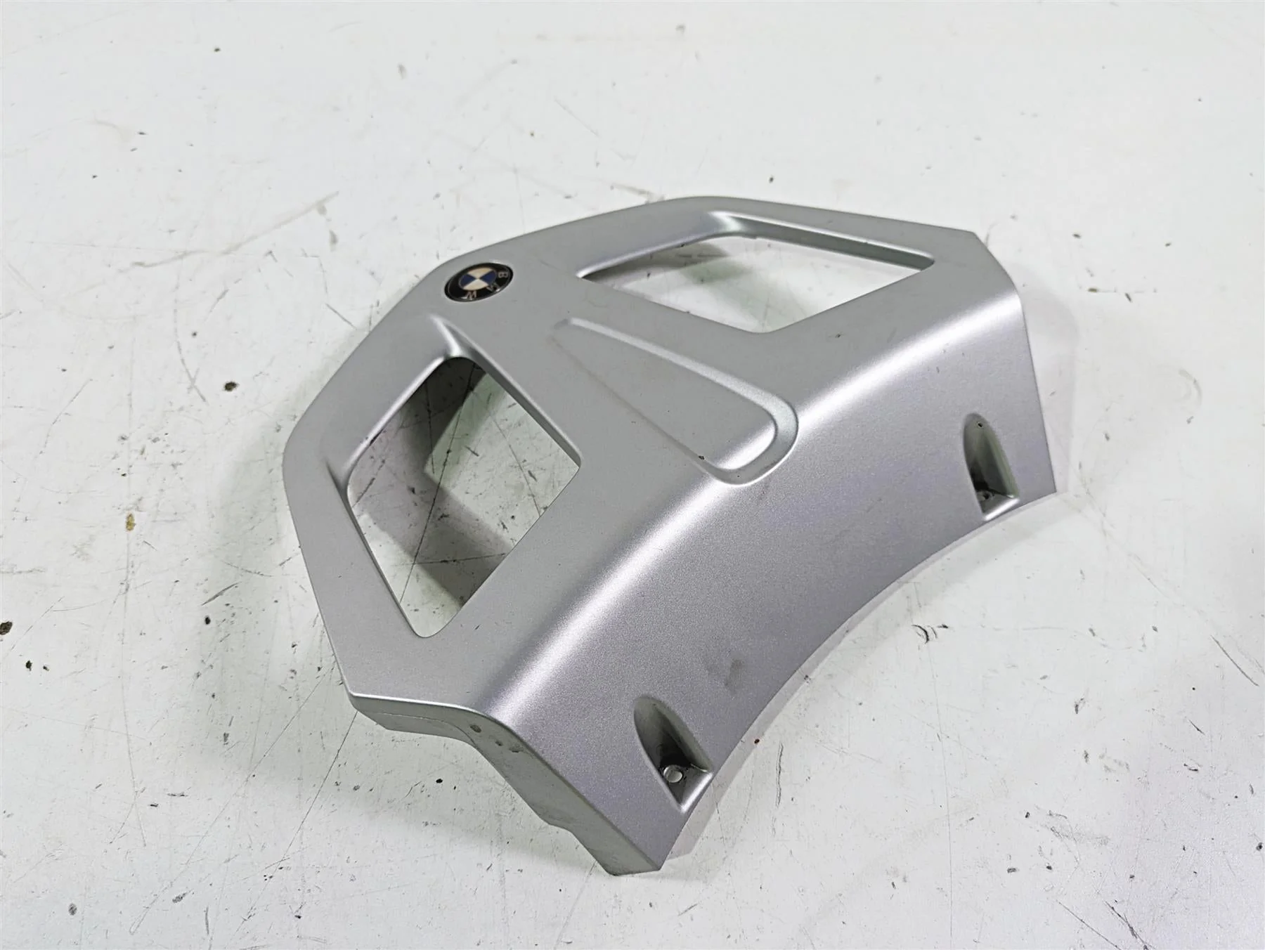 2014 BMW R1200 RT RTW K52 Rear Tail Upper Cover Fairing 46548533521 - Image 11