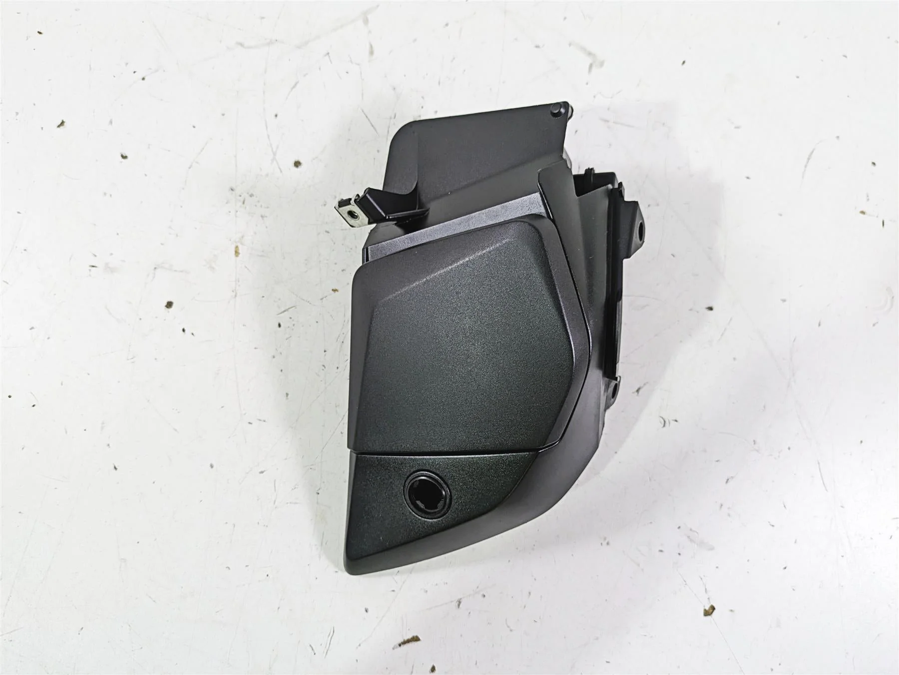 2014 BMW R1200 RT RTW K52 Right Glove Box Storage Compartment 46638544958 - Image 5