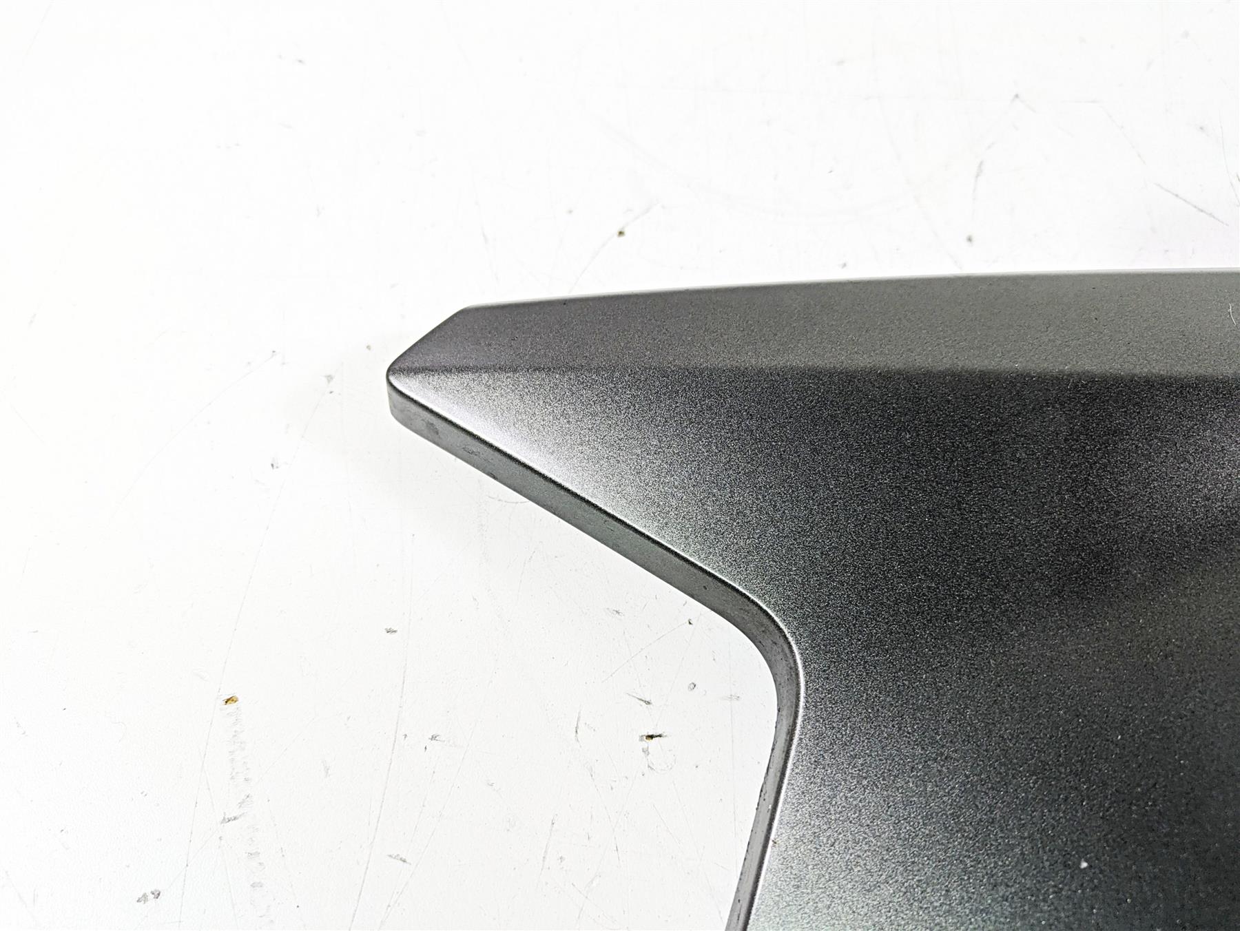 2014 BMW R1200 RT RTW K52 Right Headlight Fairing Cover Kalistograu 46638533559 - Image 6