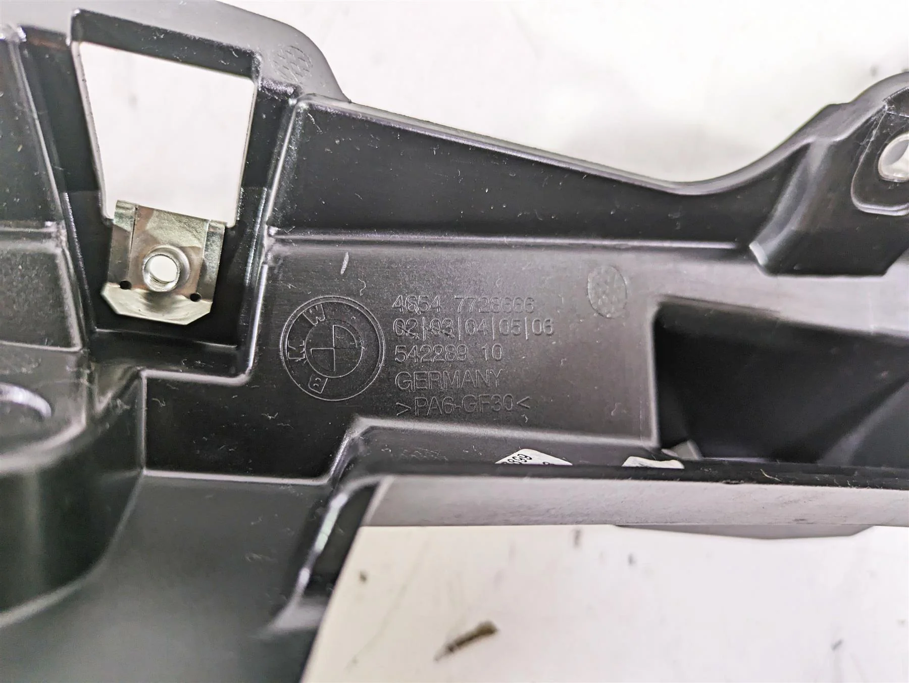 2014 BMW R1200 RT RTW K52 Saddlebag Mount Holder Set 46547728665 46547728666 - Image 12