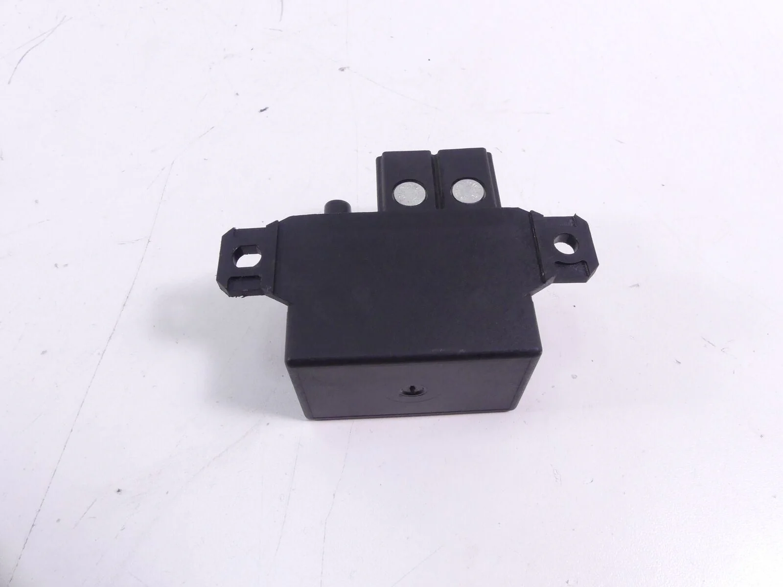 2014 BMW R1200 RT RTW K52 Starter Relay - Image 6