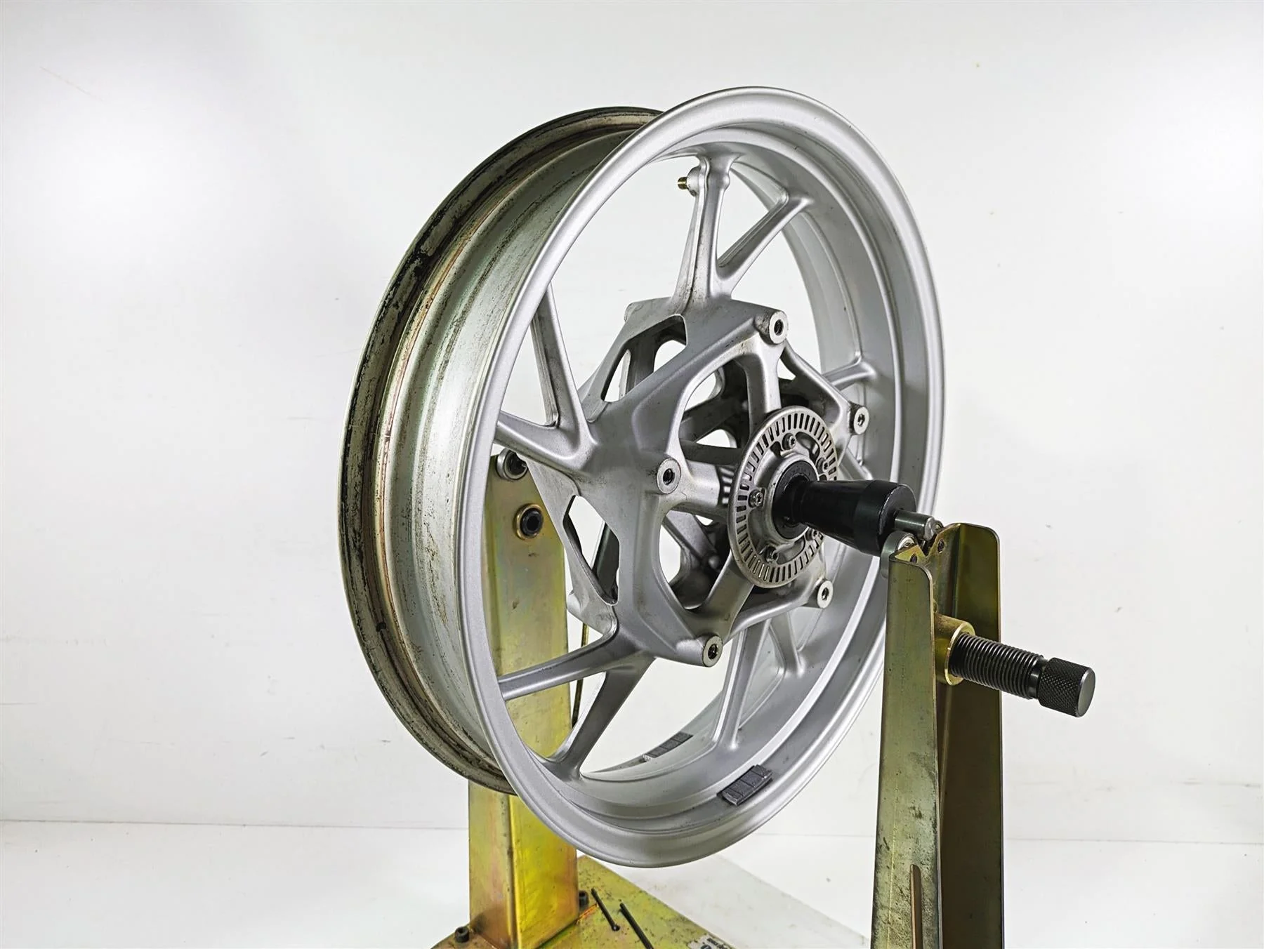 2014 BMW R1200 RT RTW K52 Straight 17x3.5 Front Wheel Rim 36318538086 - Image 8