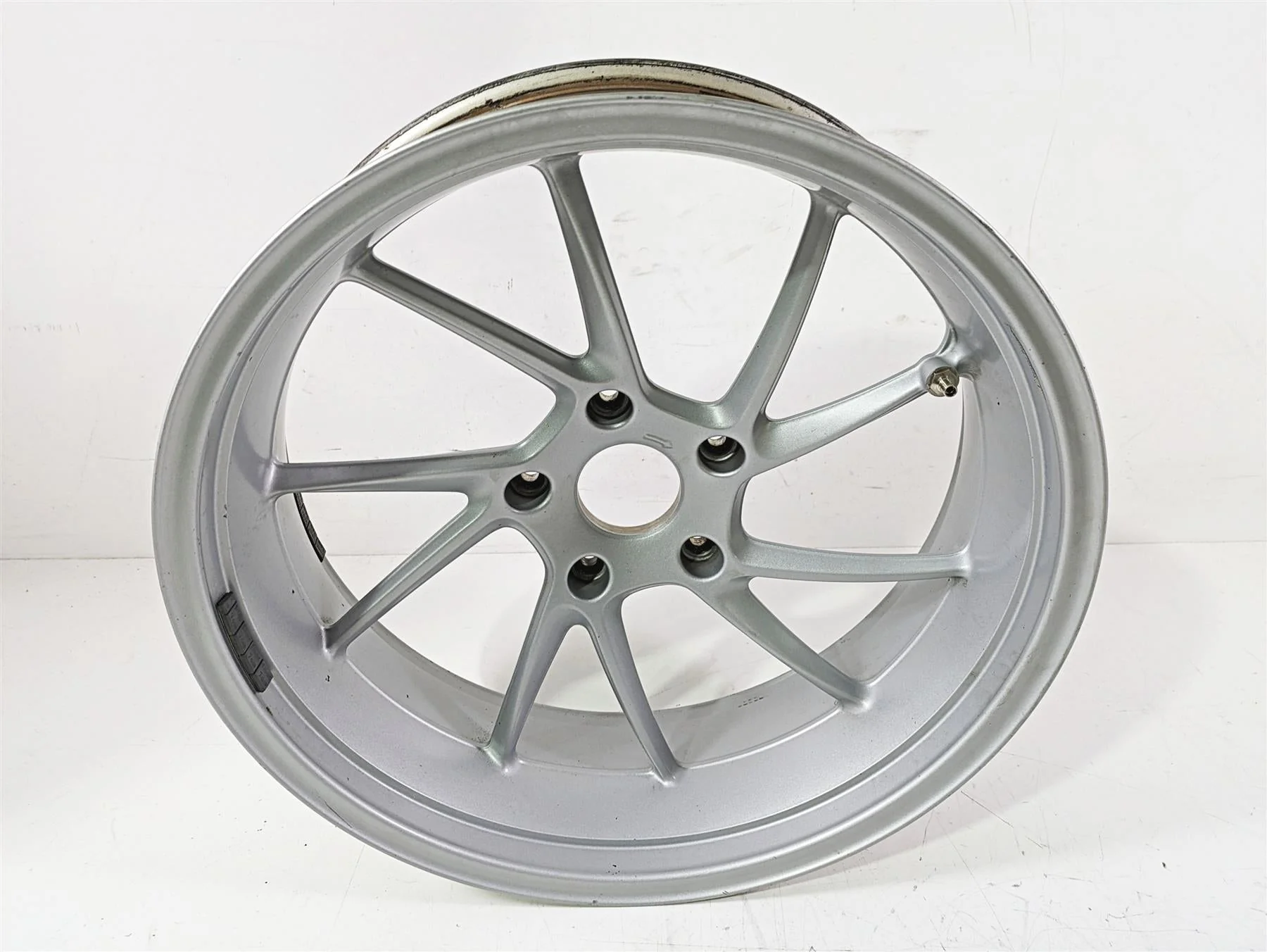 2014 BMW R1200 RT RTW K52 Straight  17x5.5 Rear Wheel Rim 36317727235