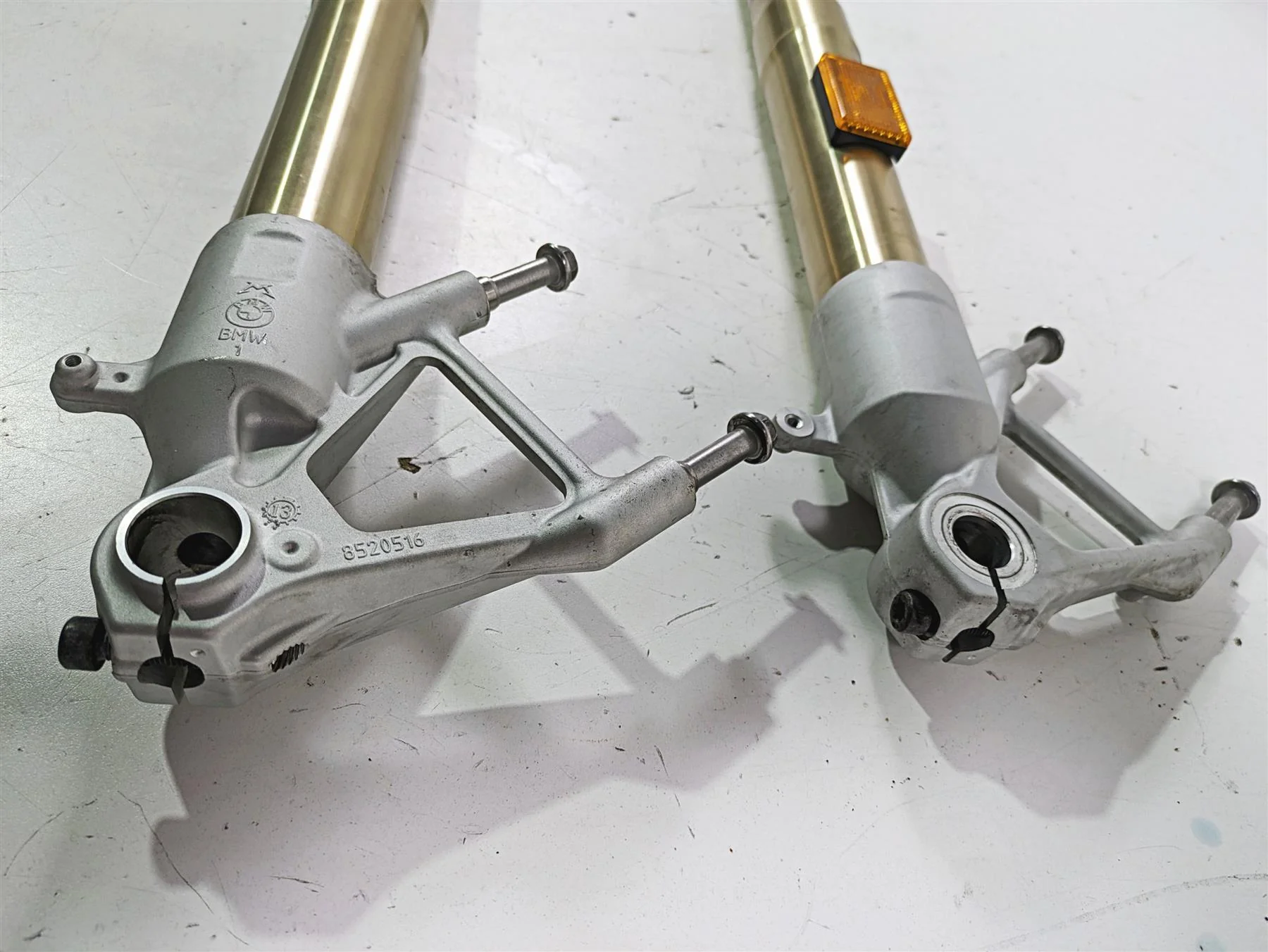 2014 BMW R1200 RT RTW K52 Straight Front Fork Leg Set 31428566541 31428566542 - Image 11