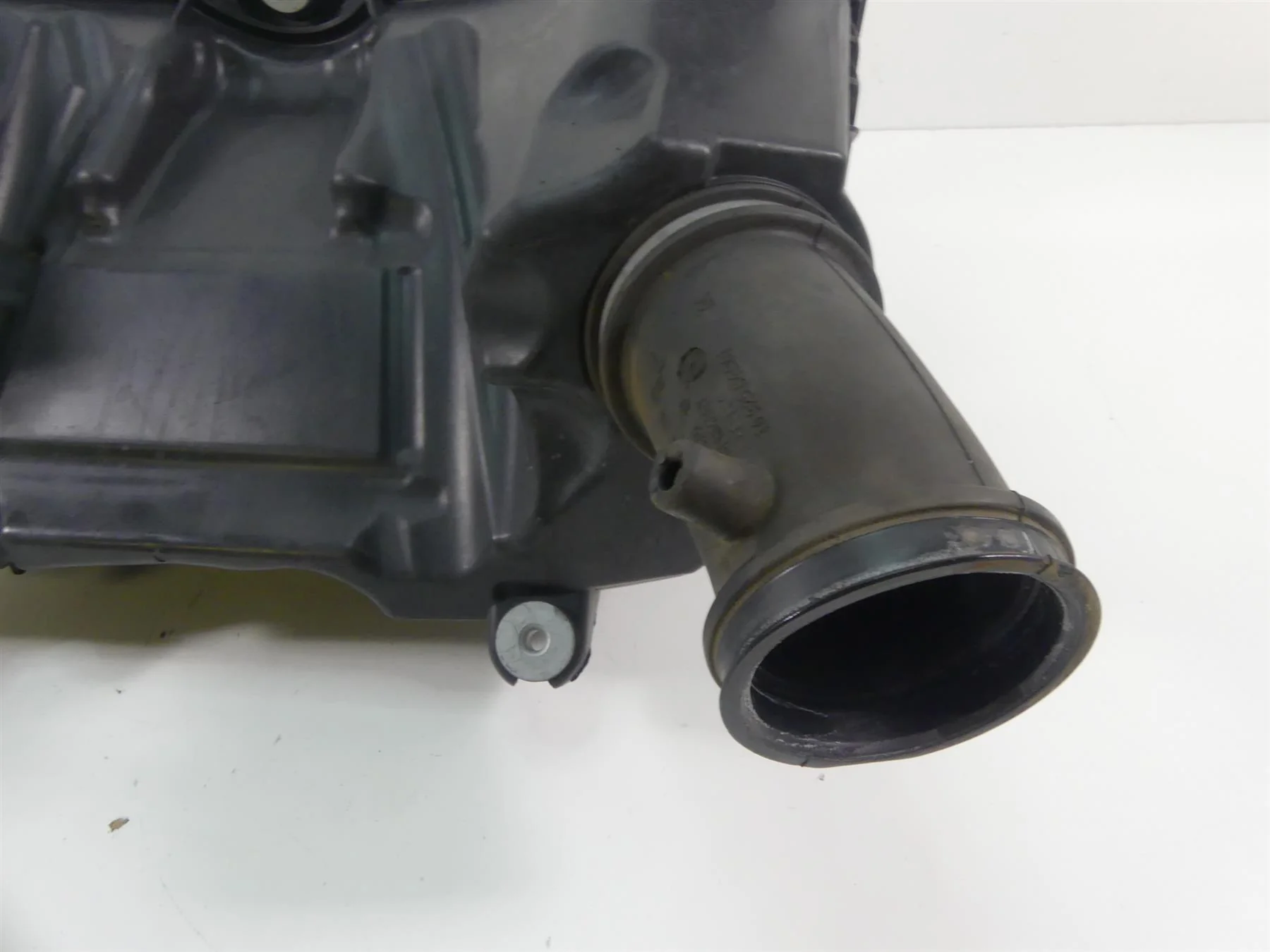 2014 BMW R1200GS K50 Air Box Filter Breather Box + Hoses Tubes Set 13717726792 - Image 8