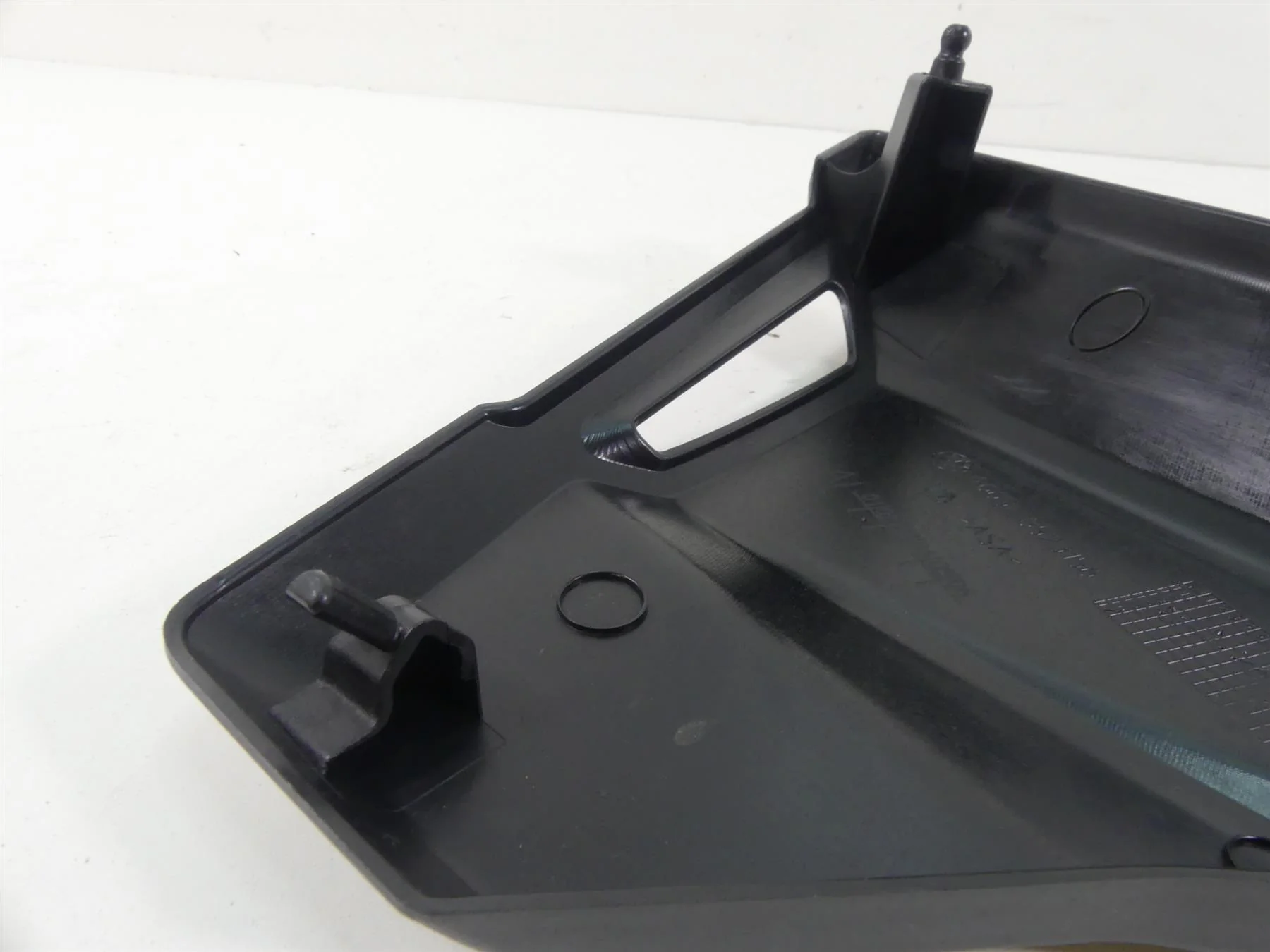 2014 BMW R1200GS K50 Battery Electrics Fairing Cover Set 46638523156 46638523155 - Image 5