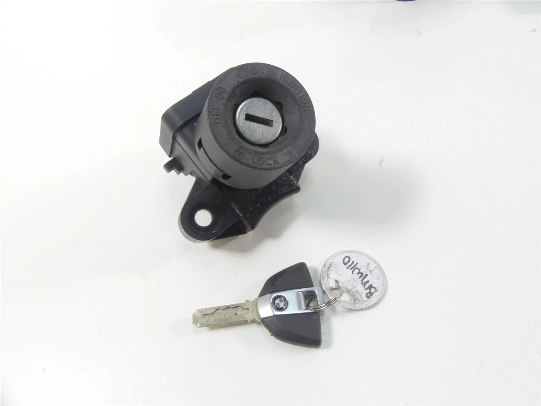 2014 BMW R1200GS K50 Cdi Ecu Ecm Ignition Switch Key Lock Set 853163707 8546129 - Image 2