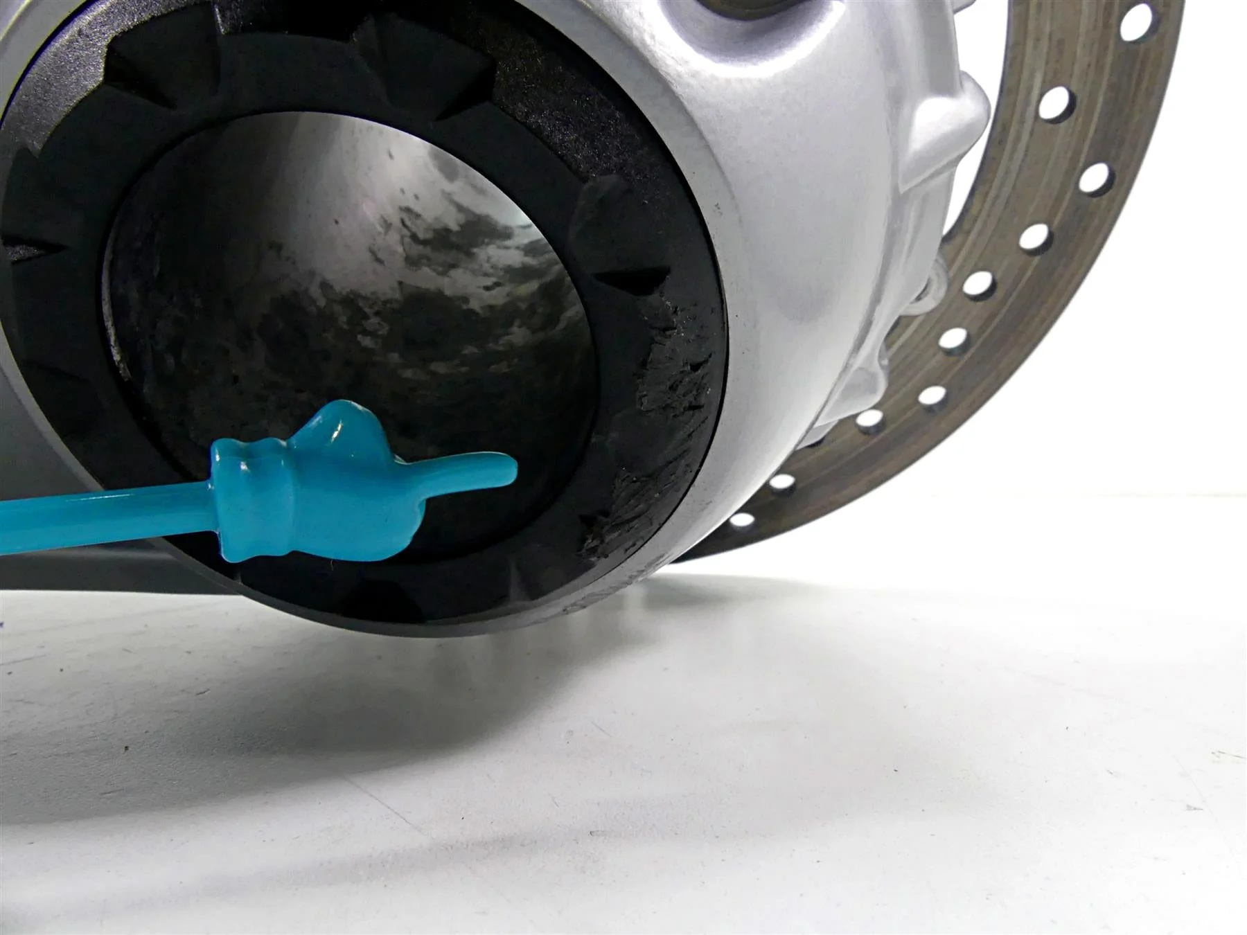 2014 BMW R1200GS K50 Differential Drive Shaft Swingarm 33738531102 33748544982 - Image 7