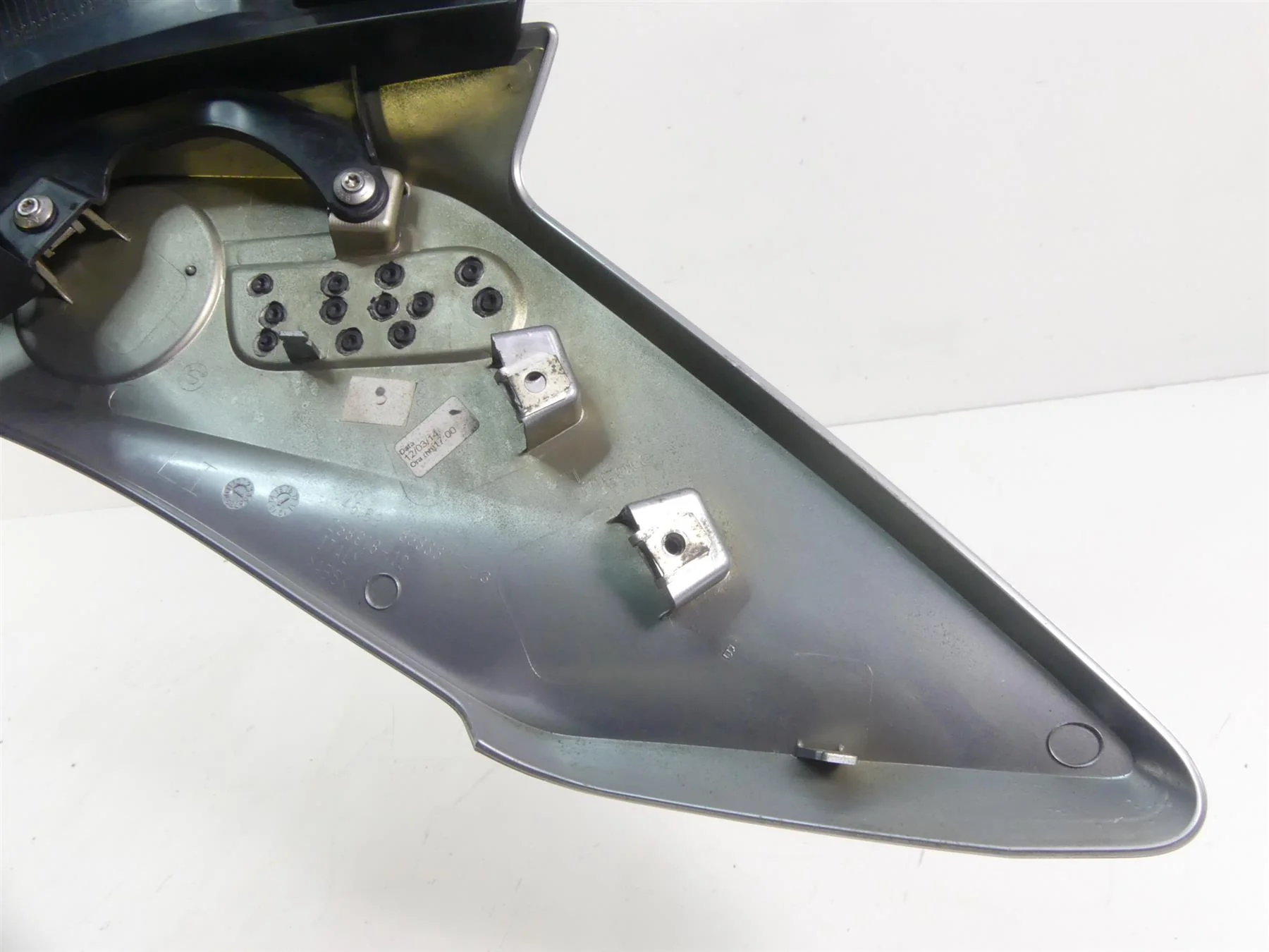 2014 BMW R1200GS K50 Left Side Snorkel Cover Fairing + Emblem - Read 46638533659 - Image 7