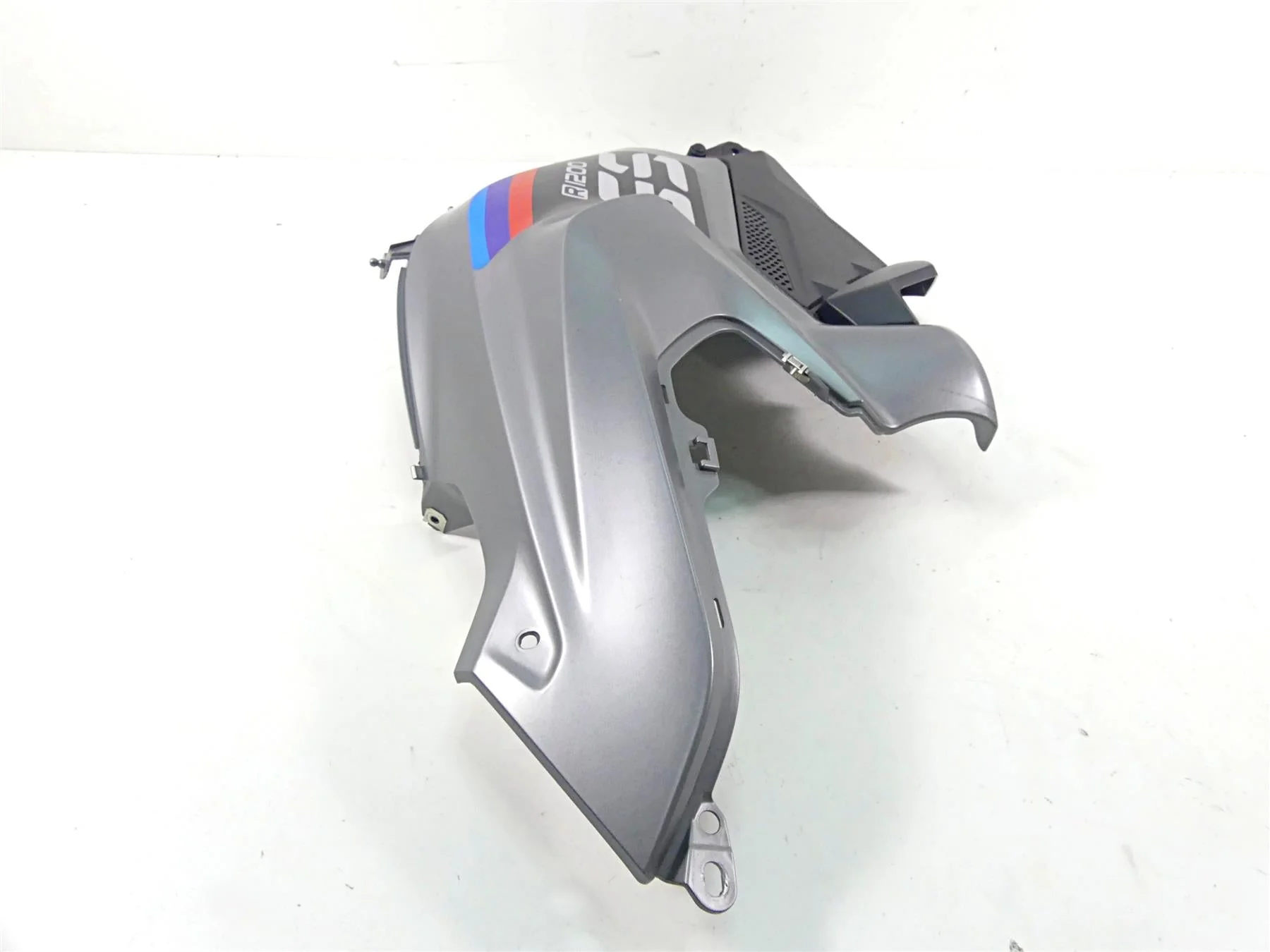 2014 BMW R1200GS K50 Left Tank Side Fairing Cover Set 46638528669 46638533679 - Image 4