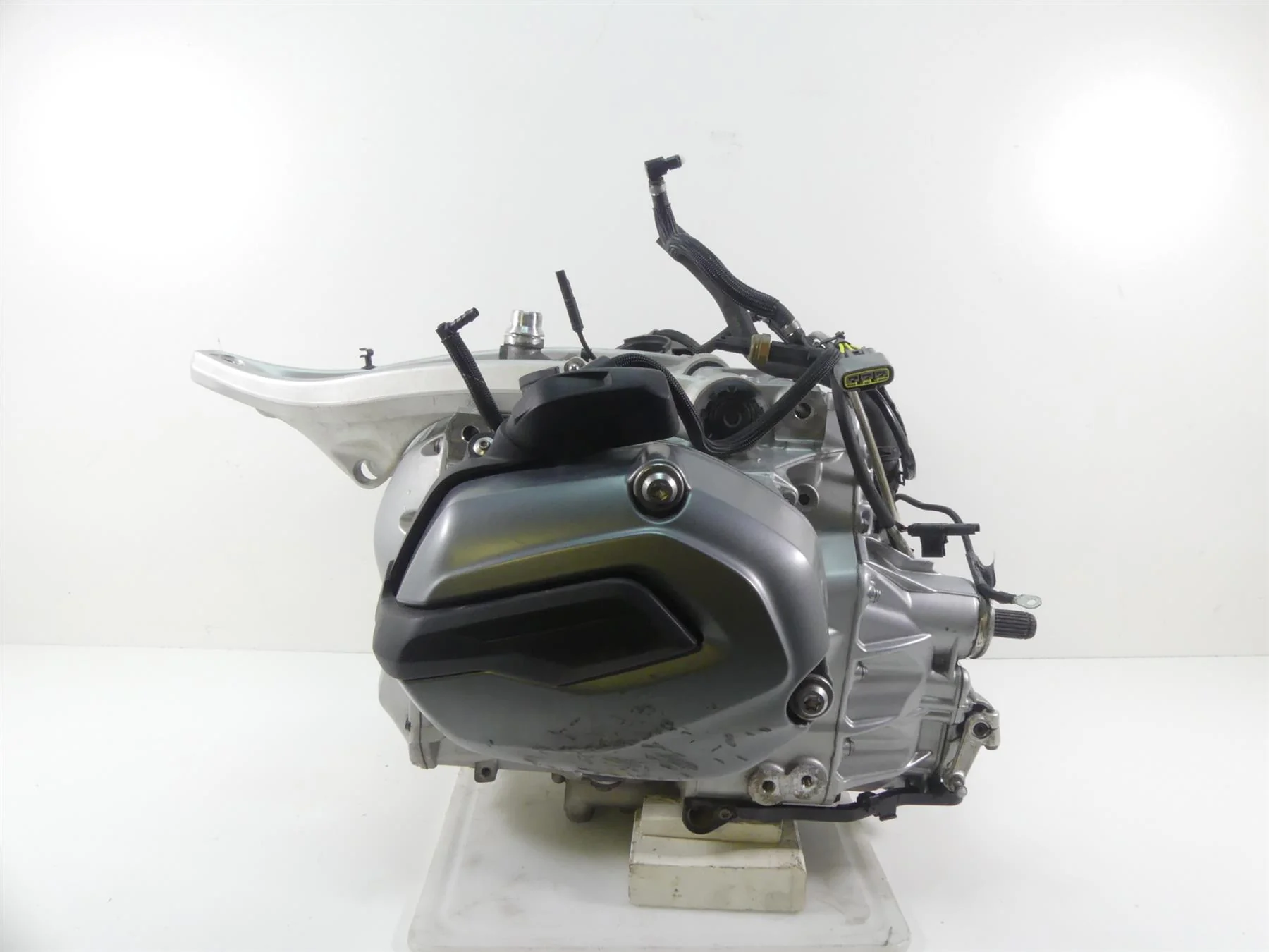 2014 BMW R1200GS K50 Running Engine Motor 16K + Trailing Arm - Video 11008389099 - Image 3