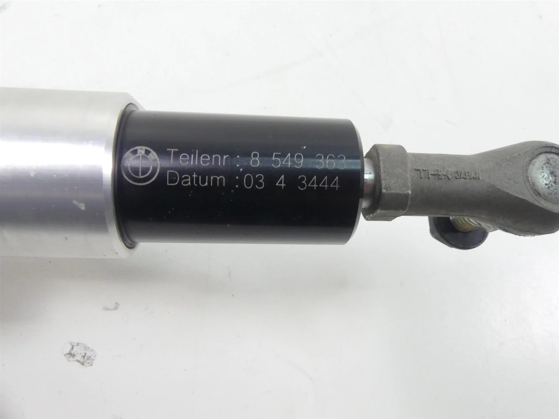 2014 BMW R1200GS K50 Steering Damper Stabilizer & Mounts 32768549363 - Image 8