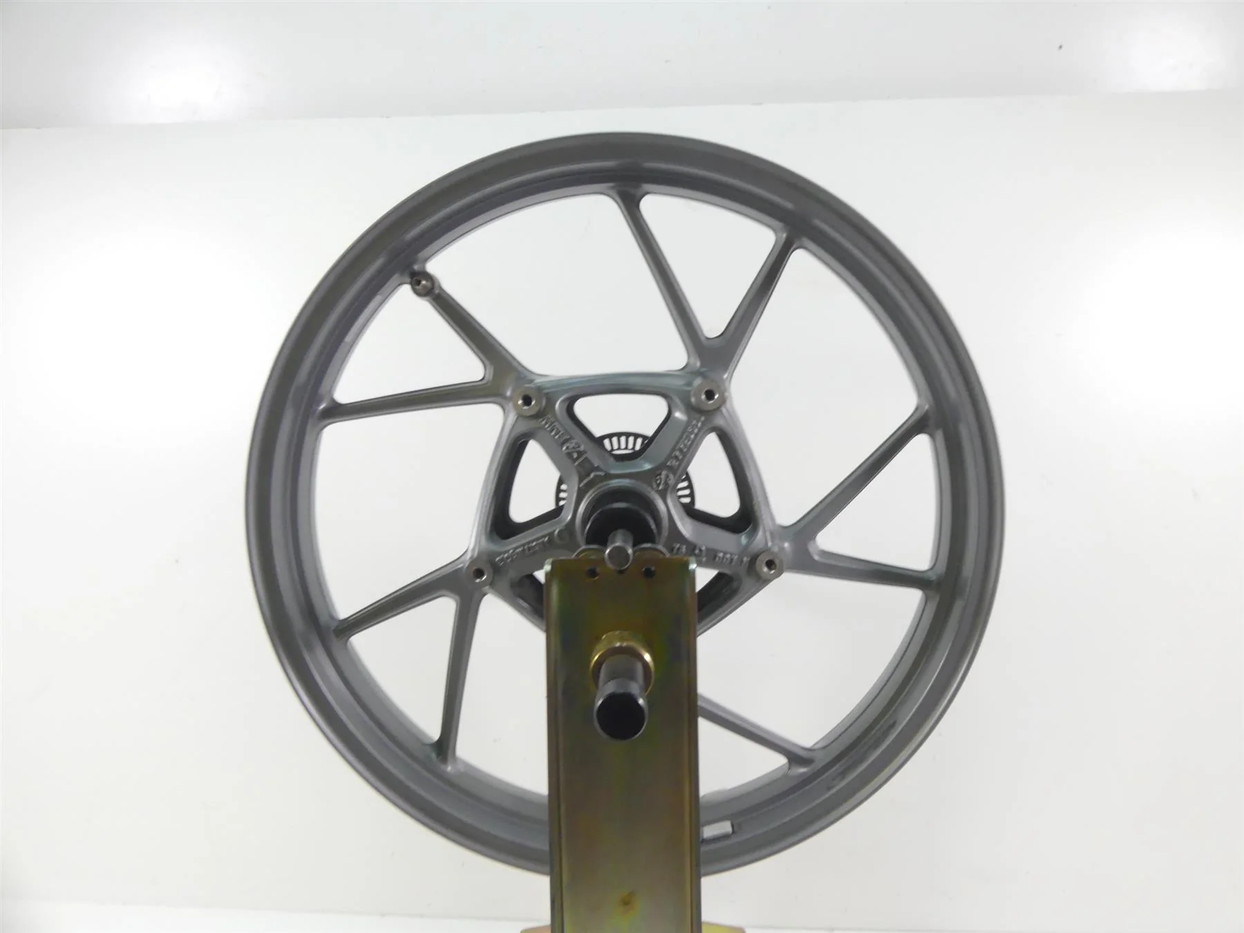 2014 BMW R1200GS K50 Straight Front Cast Wheel Rim 19x3 - Read 36318534804