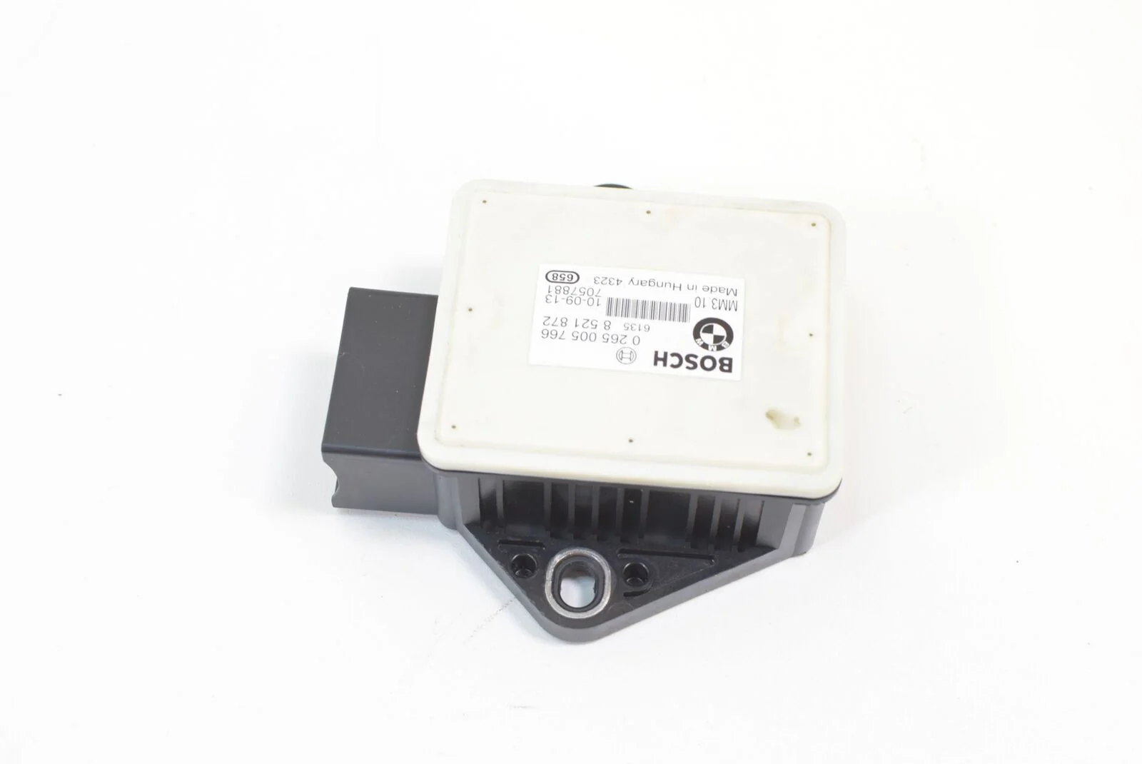 2014 BMW S1000 RR K46 Speed Sensor / Drehratensensor 61358521872 - Image 2