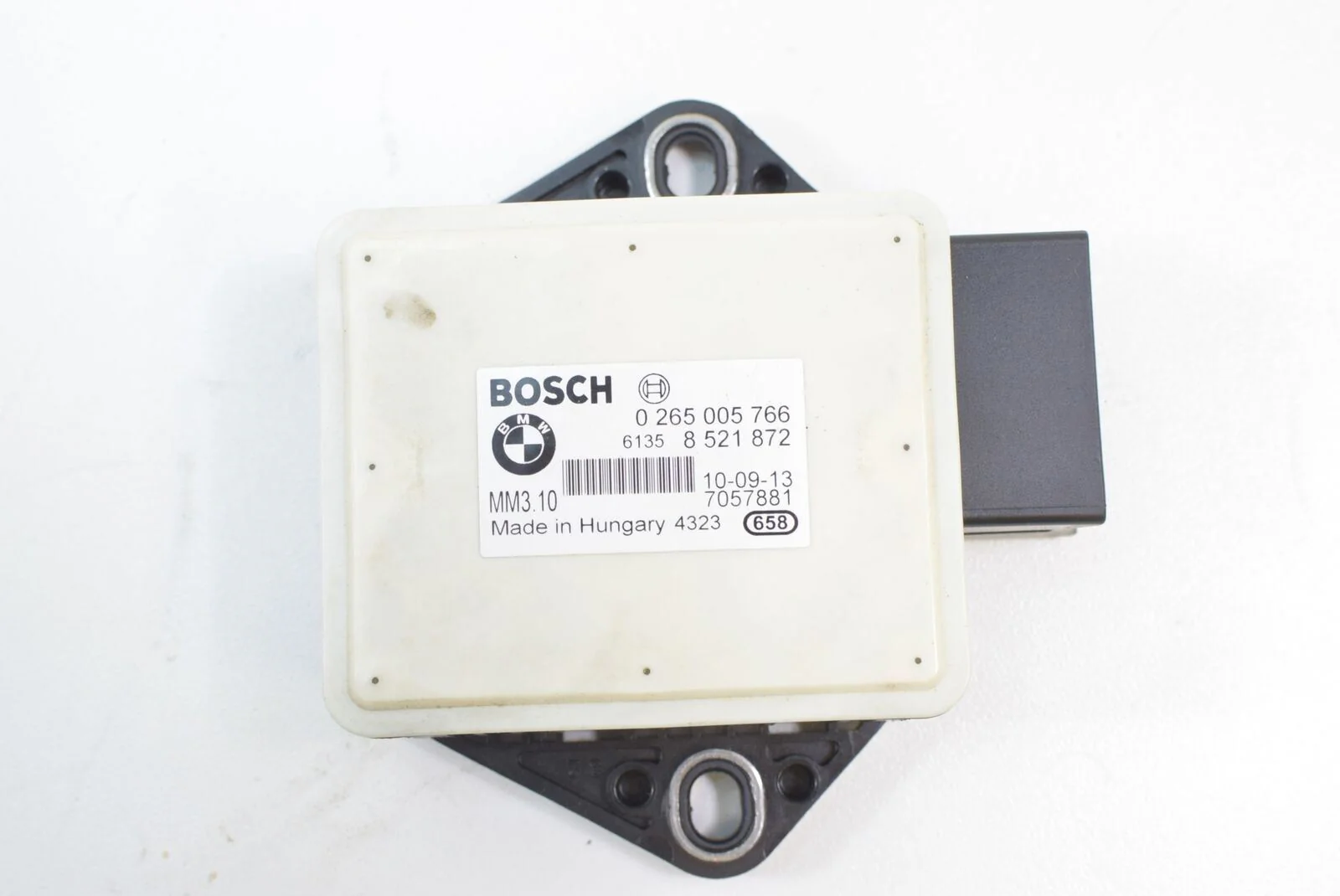 2014 BMW S1000 RR K46 Speed Sensor / Drehratensensor 61358521872 - Image 7