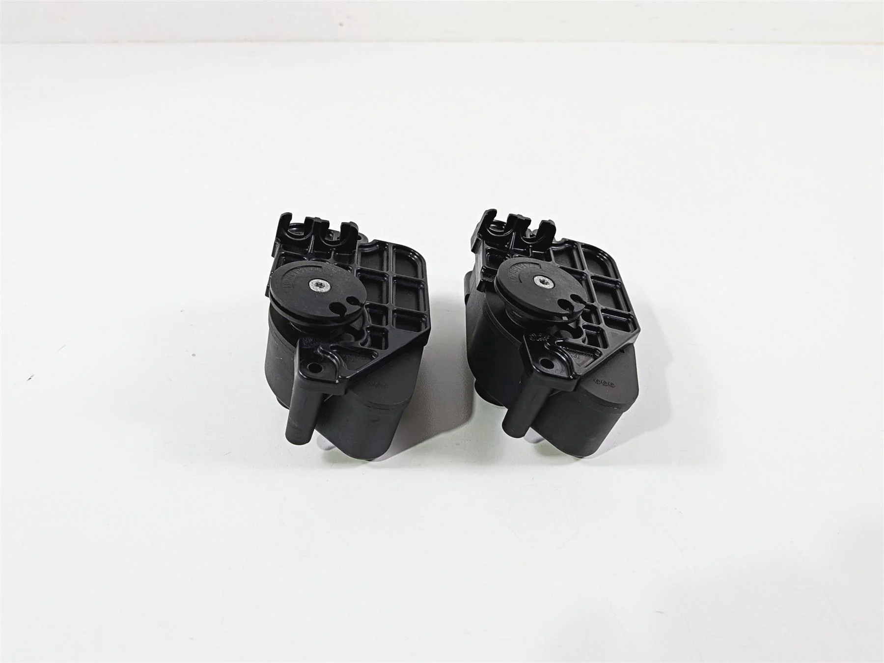 2014 BMW S1000RR K46 Exhaust Servo Motor Actuator Set 18518540838 - Image 2
