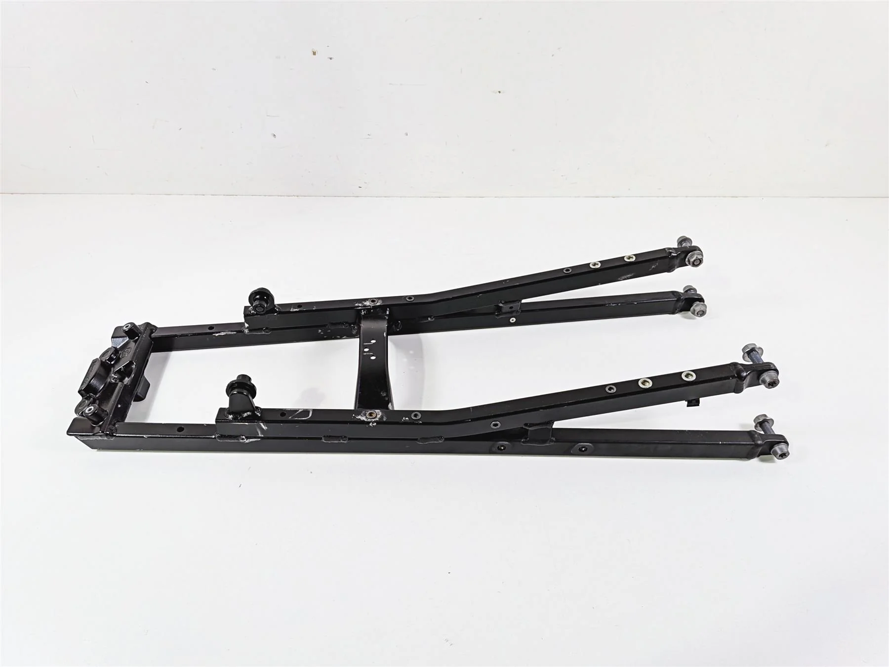 2014 BMW S1000RR K46 Straight Rear Subframe Sub Frame 46518550381 - Image 2