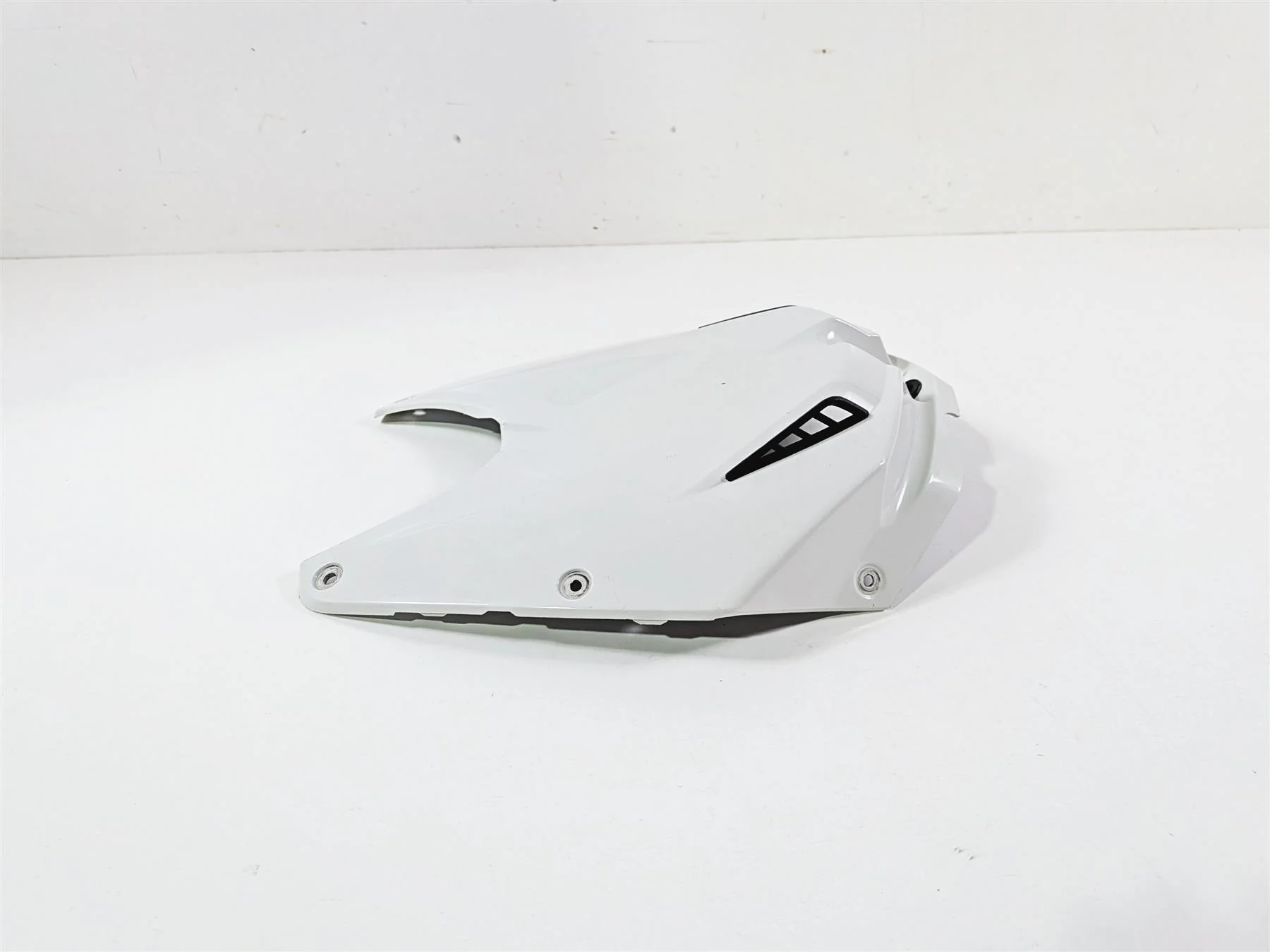 2014 BMW S1000RR K46 Upper Fuel Tank Cover Fairing 46638522128 - Image 6