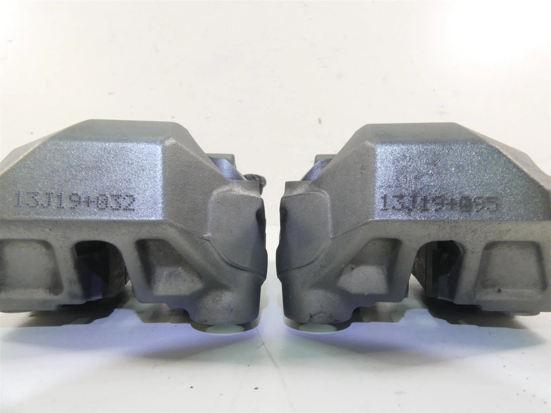 2014 Ducati Hypermotard 821 SP Front Brembo Brake Caliper 61041291C 61041301C - Image 7