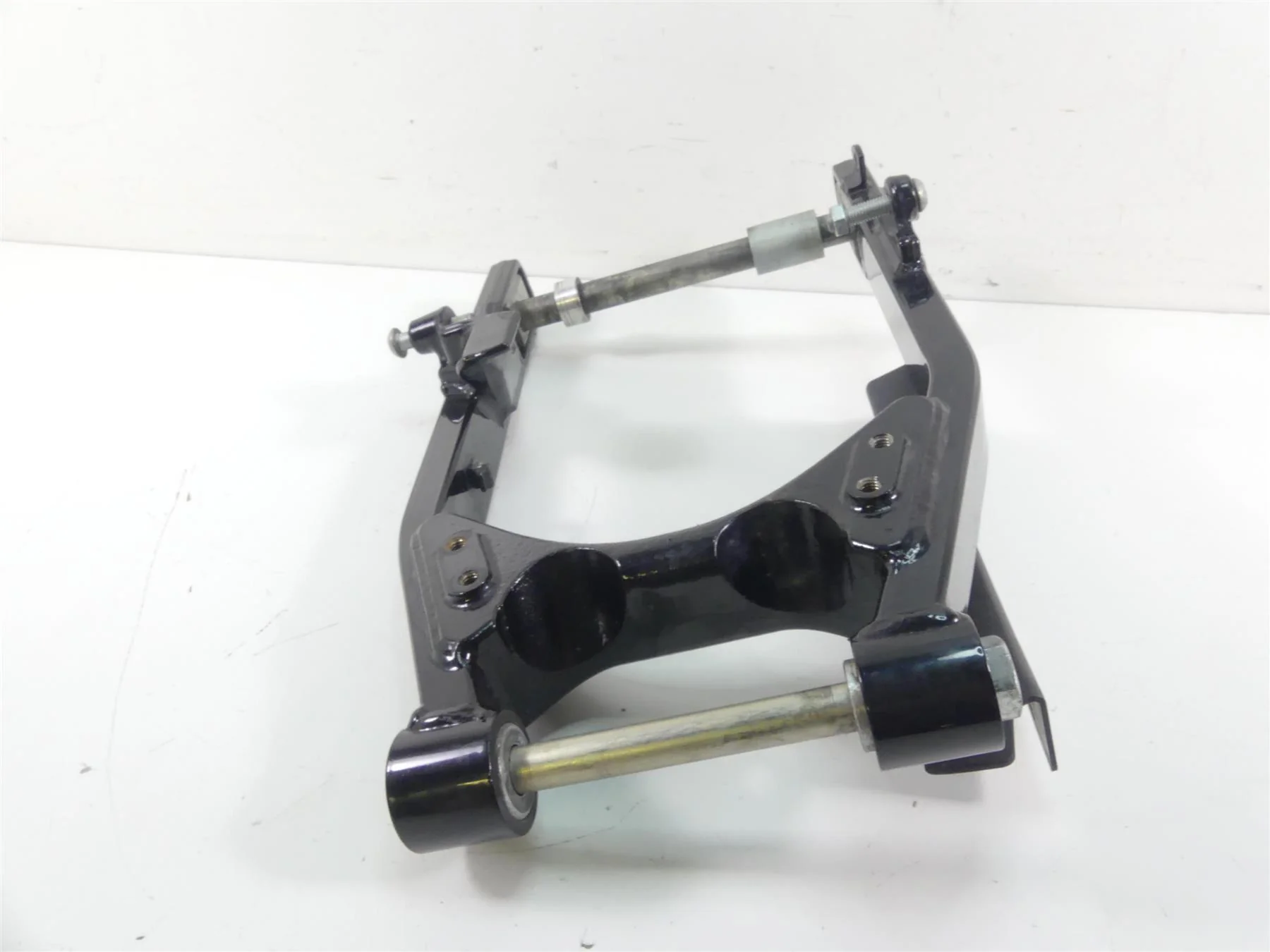 2014 Harley Dyna FXDF Fat Bob Rear Swingarm & Belt Guards + 25mm Axle 47820-10 - Image 8