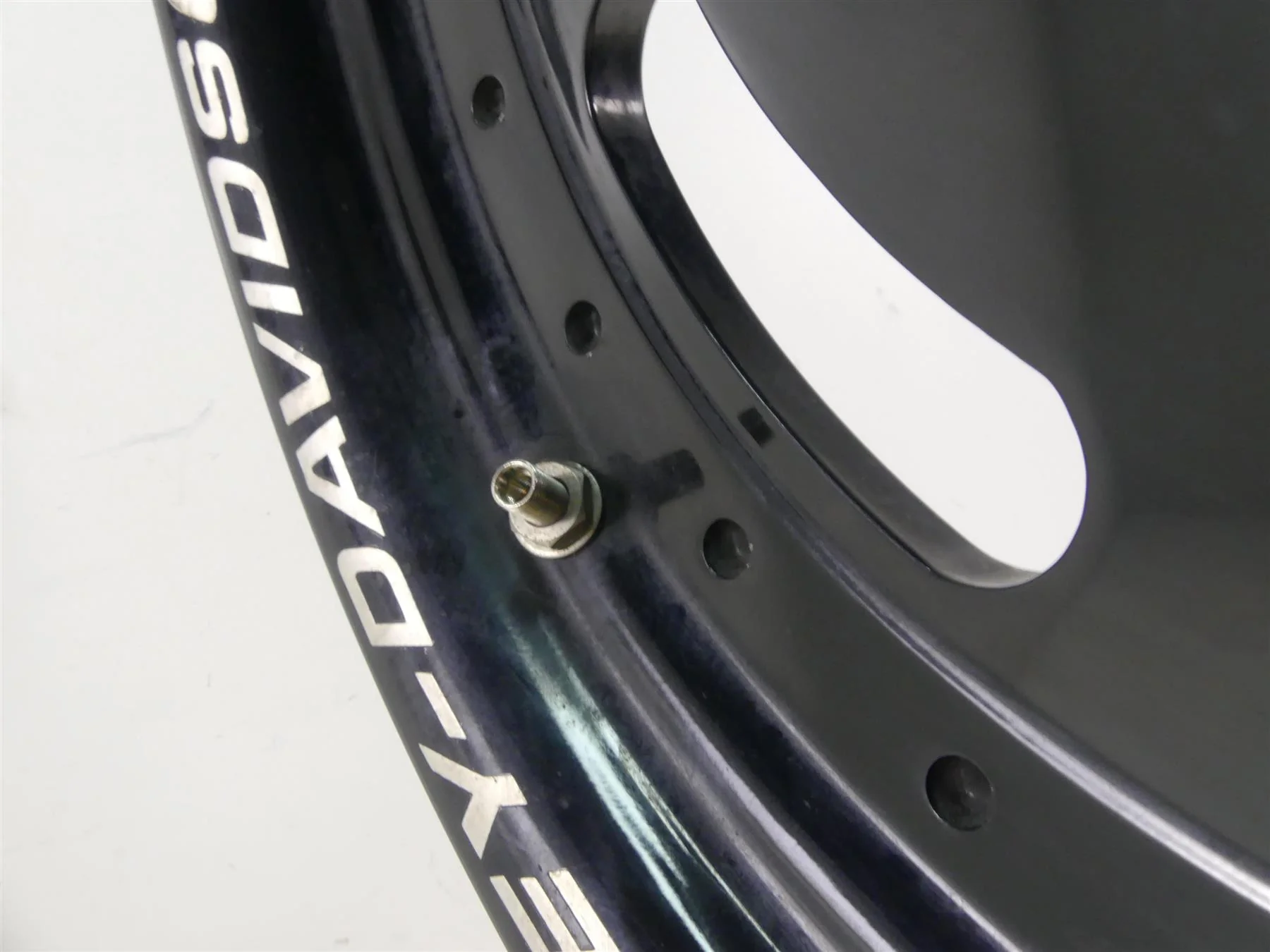 2014 Harley Dyna FXDF Fat Bob Straight Front Black Wheel Rim 16x3 43300254 - Image 11